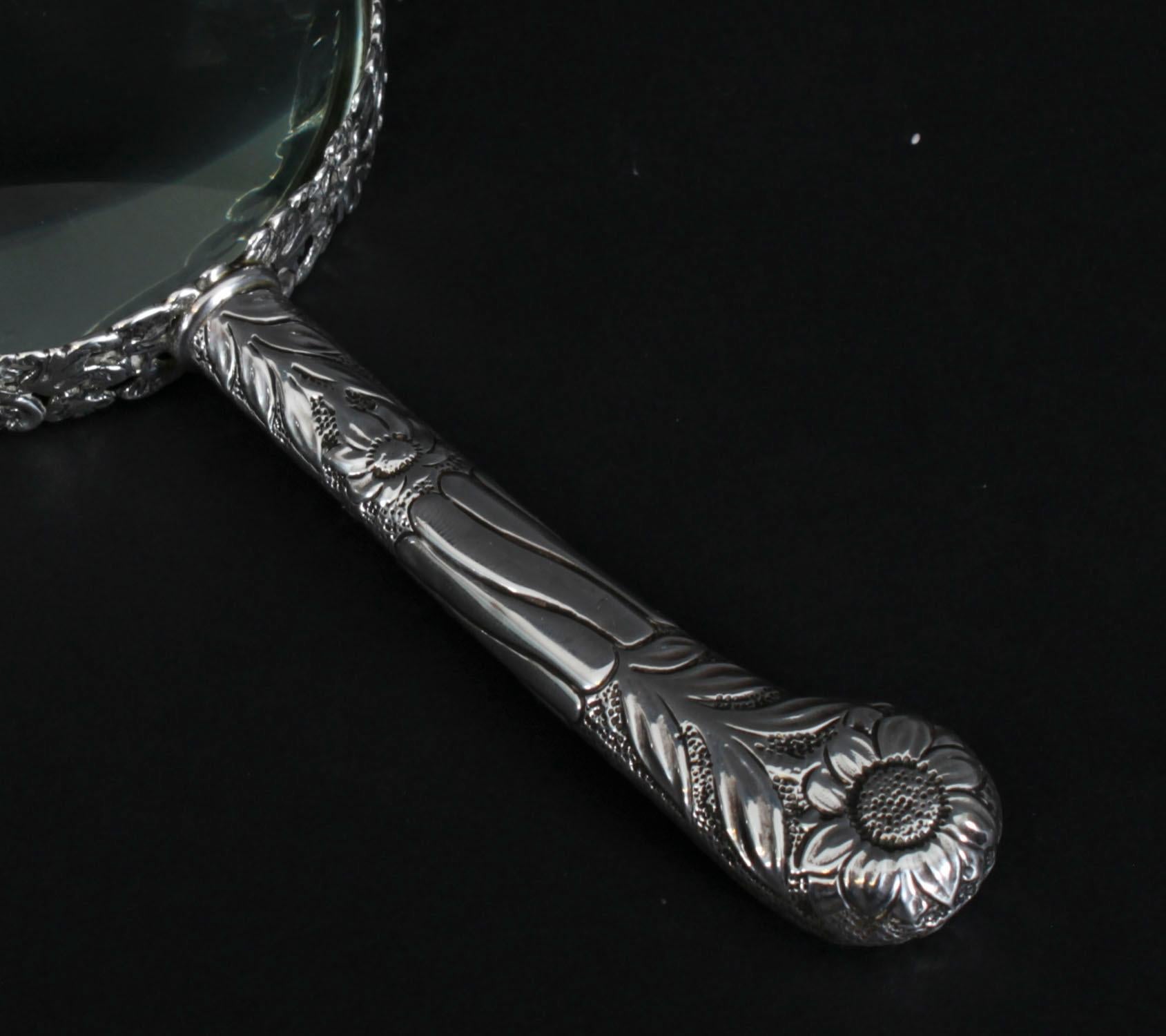 Antique Victorian Sterling Silver Magnifying Glass by Asprey 19th Century 4