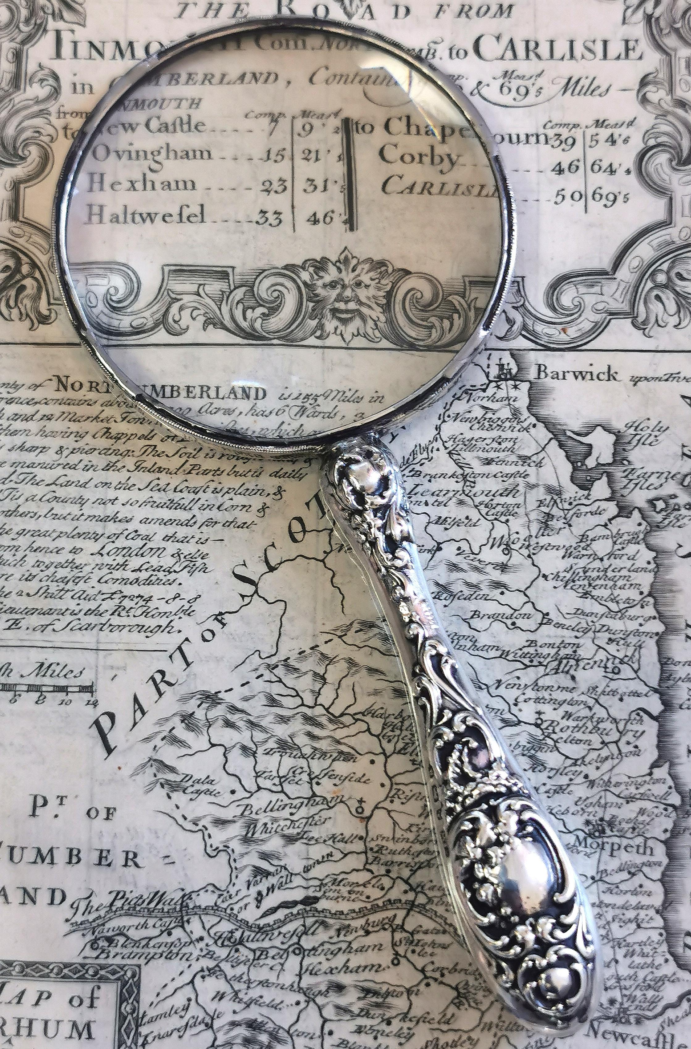 Antique Victorian Sterling Silver Magnifying Glass, Repousse 1