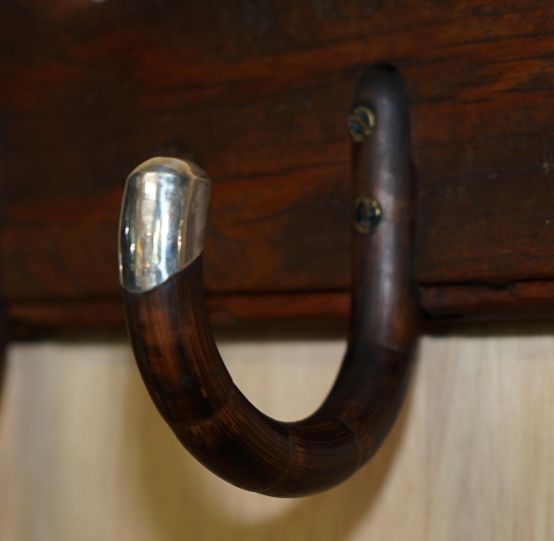 perchero antiguo de plata de ley viCTORIANO con montura de plata de LONDRES Hecho a mano en venta
