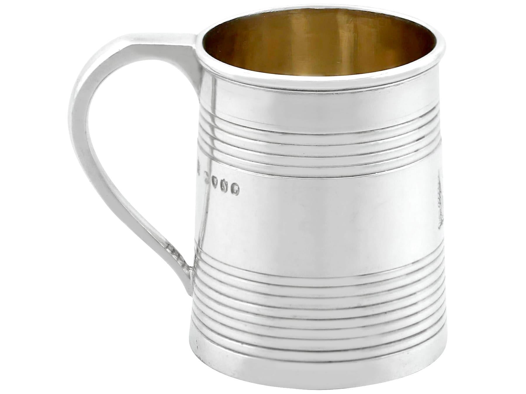 Antique Victorian Sterling Silver Mugs Set of Twelve In Excellent Condition For Sale In Jesmond, Newcastle Upon Tyne