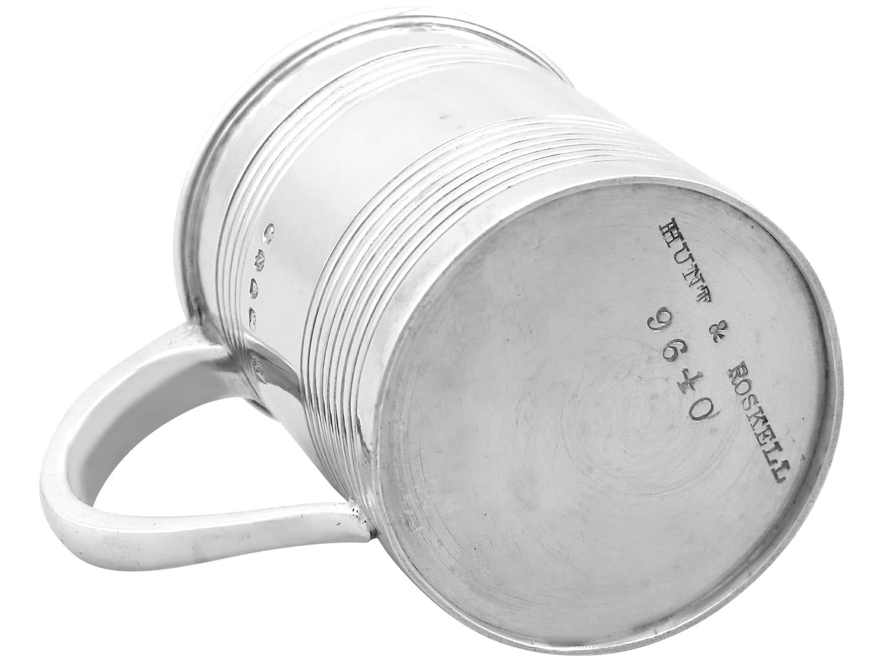 Antico set di dodici tazze vittoriane in argento Sterling in vendita 2