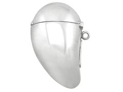Antique Victorian Sterling Silver Mussel Vesta Case