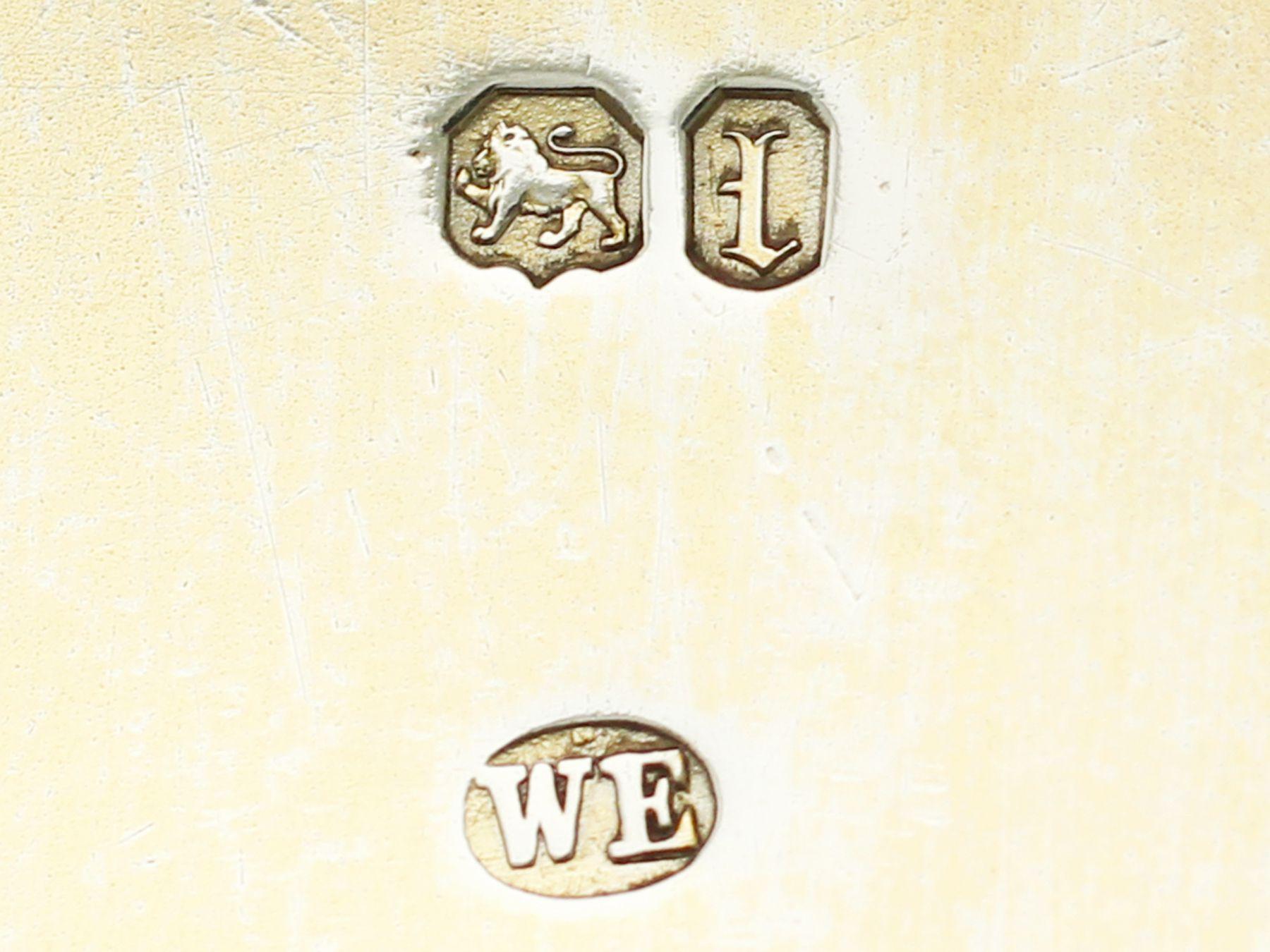 Vasetto di senape vittoriano in argento sterling in vendita 3