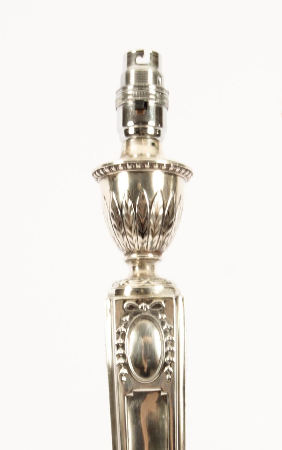 Antique Victorian Sterling Silver Neo Classical Column Table Lamp 1900 In Good Condition In London, GB
