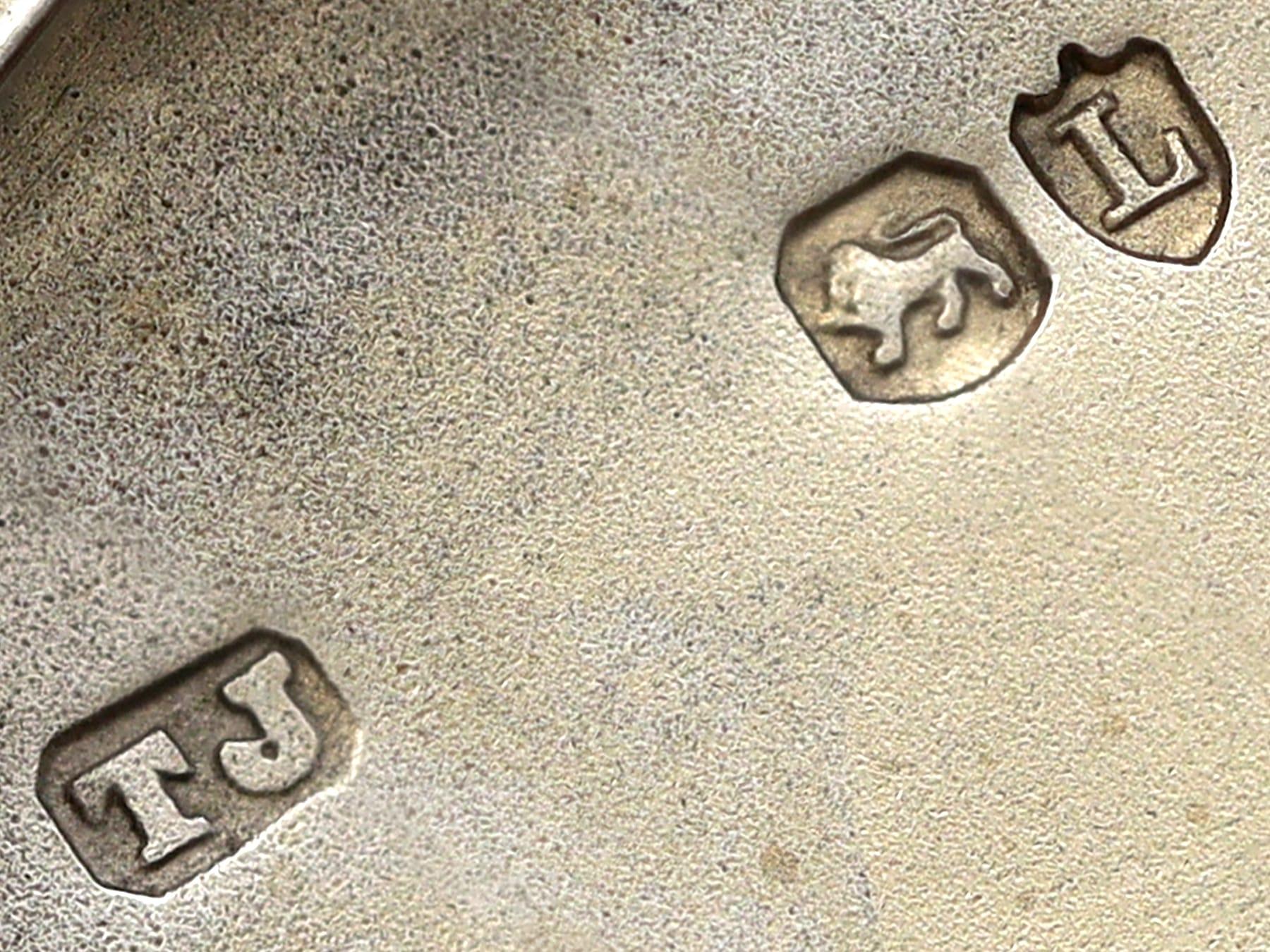 Antico peperone vittoriano in argento Sterling (1886) in vendita 8