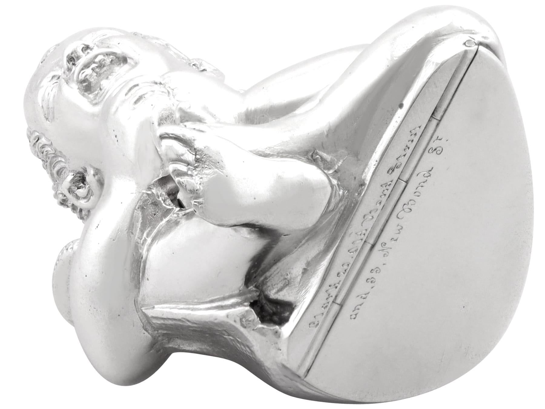 Antico peperone vittoriano in argento Sterling (1886) in vendita 11