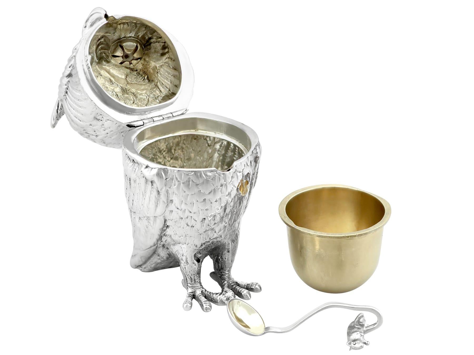Antique Victorian Sterling Silver Owl Mustard Pot  For Sale 3
