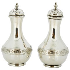 Antique Victorian Sterling Silver Pair of Salt/Pepper Shakers, London, 1881