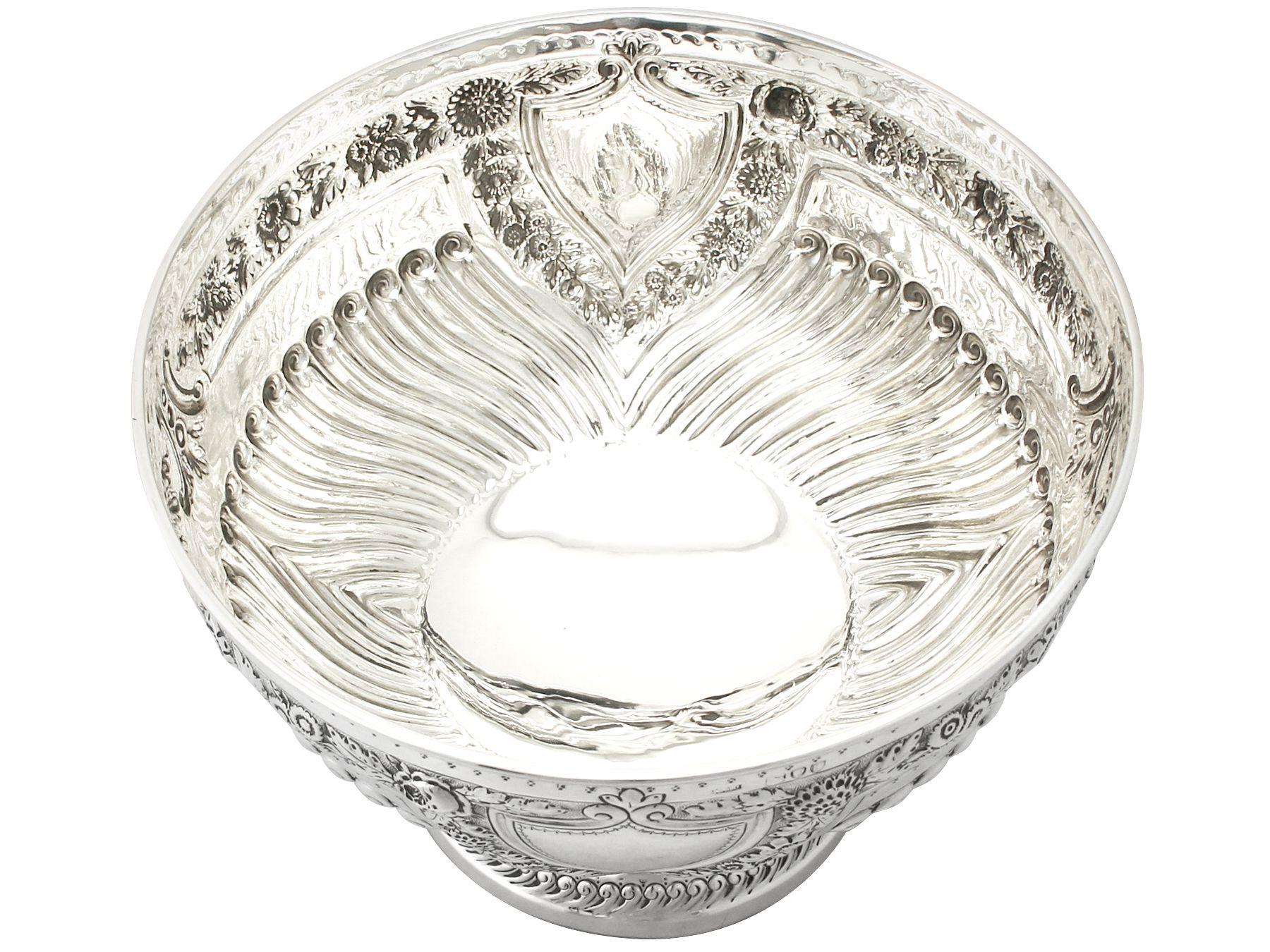 English Antique Victorian Sterling Silver Presentation Bowl by Josiah Williams & Co For Sale