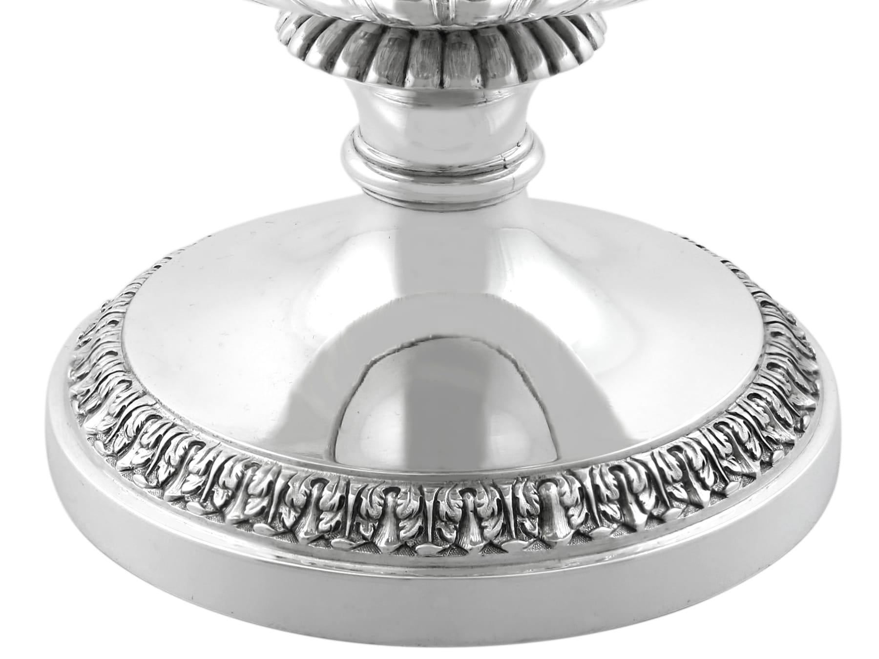 Antike viktorianische Sterling Silber Präsentation Tasse und Deckel (1848) im Angebot 3