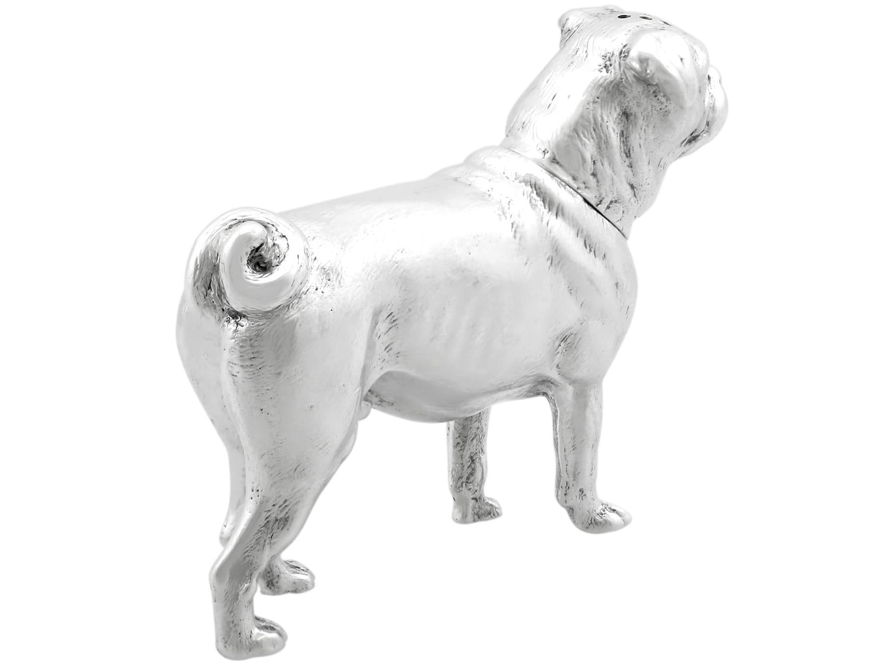 Antique Victorian Sterling Silver Pug Pepperette (1895) For Sale 2
