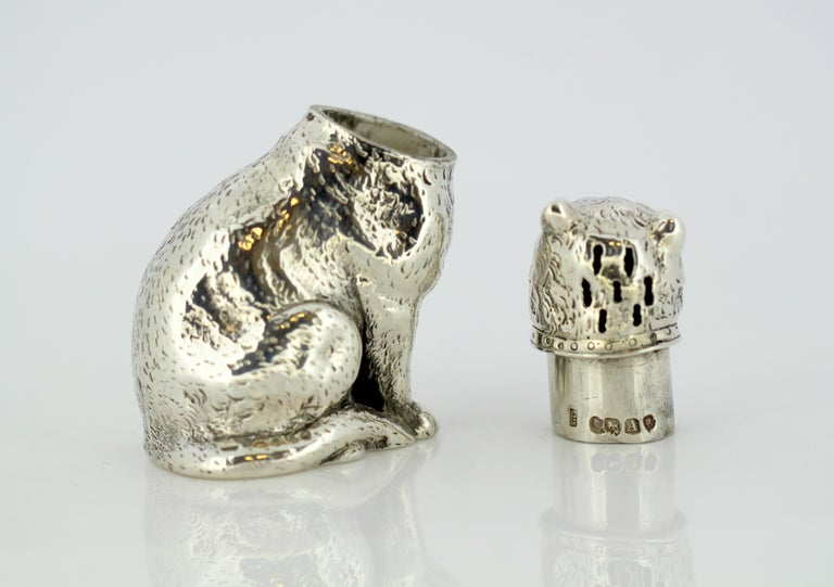 Antique Victorian Sterling Silver Salt or Pepper Shaker in the Shape Cat, 1872 For Sale 4