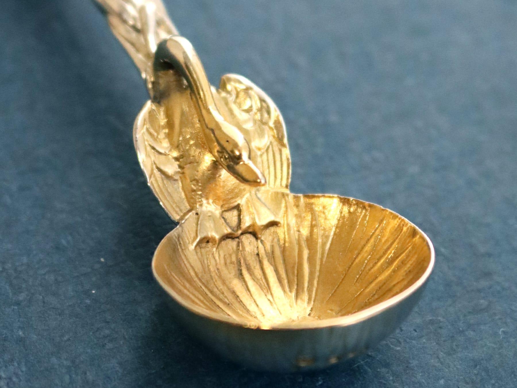 Antique Victorian Sterling Silver Salt Spoons For Sale 1