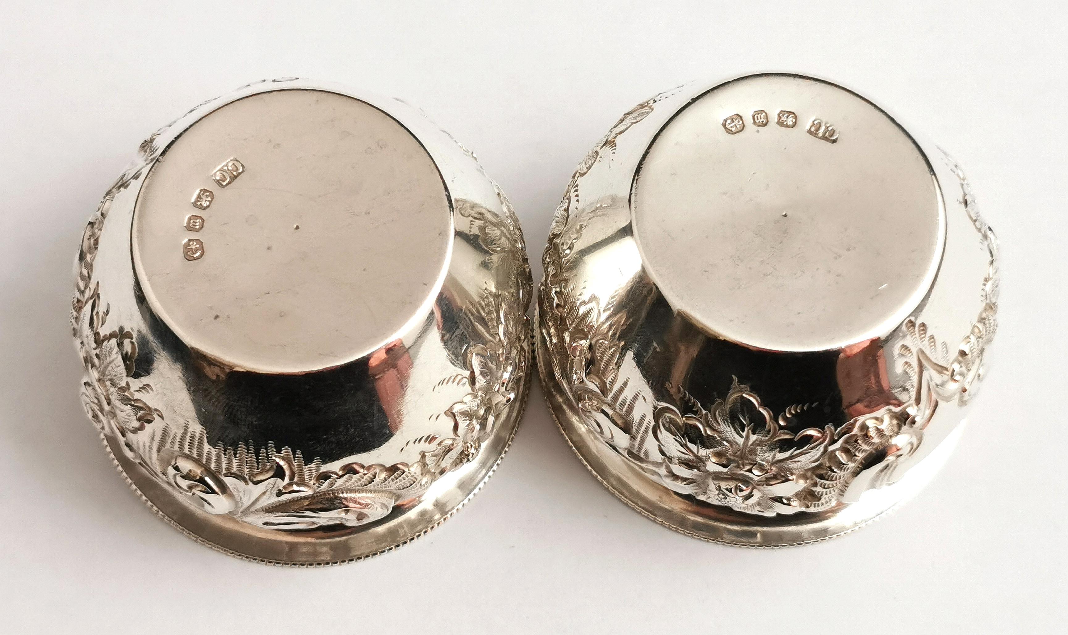 Antique Victorian Sterling Silver Salts, Repousse 4