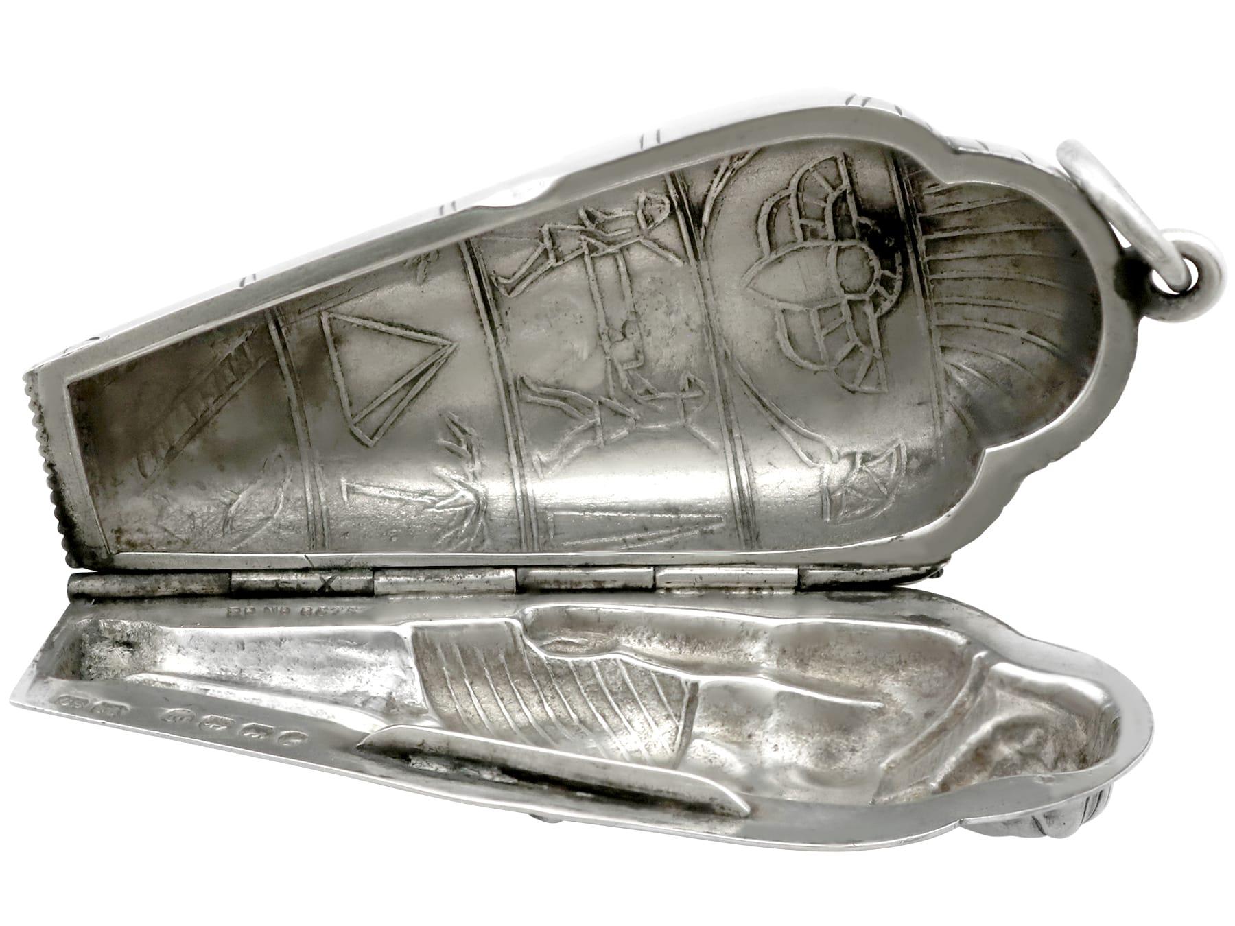 Victorian Sterling Silver Sarcophagus Vesta Case For Sale 3