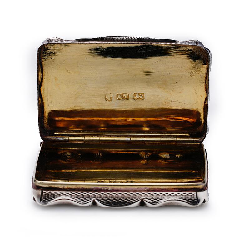 Mid-19th Century Antique Victorian Sterling Silver Small Box with Gilded Interior For Sale