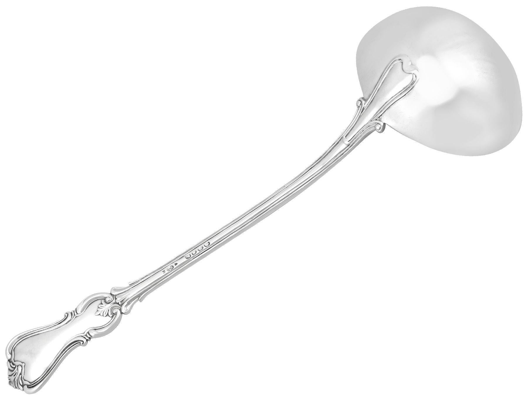 Late 19th Century Victorian English Sterling Silver Soup Ladle For Sale