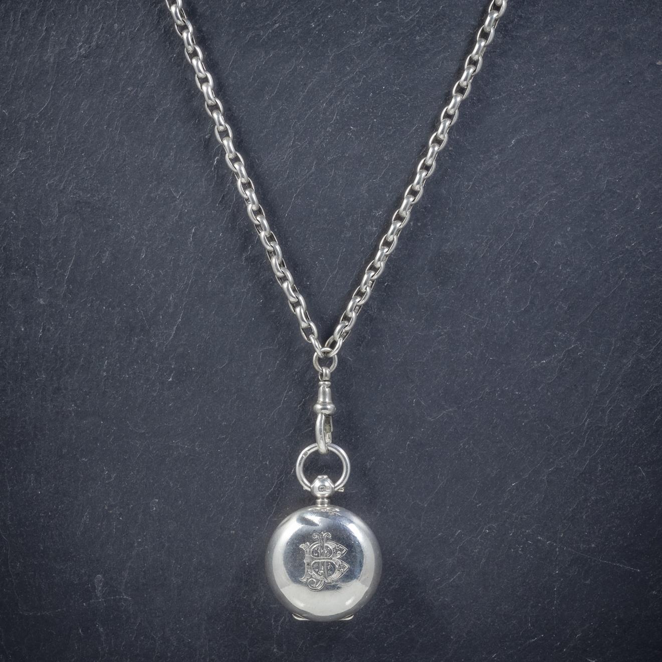 A grand antique Sterling Silver Locket and chain which is fully hallmarked and dated 1907.

The Locket is heavy and substantial and displays lovely engraved initials ‘B. J.’ on the front.

The locket opens up to reveal a well-preserved Coin case
