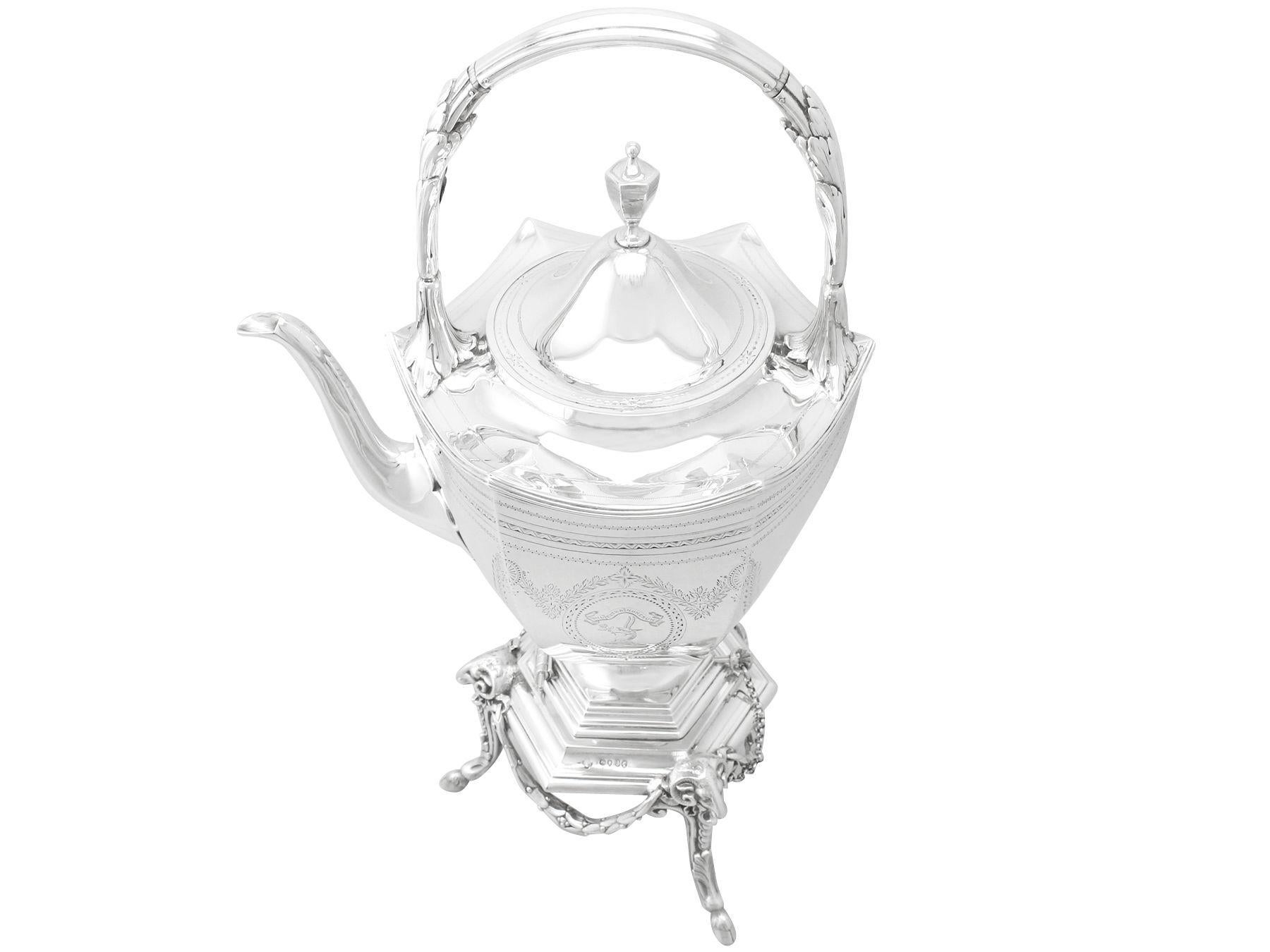 An magnificent, fine and impressive, large antique Victorian English sterling silver spirit kettle made by Barnard & Sons Ltd, an addition to our antique silver teaware collection.

This magnificent antique Victorian sterling silver spirit kettle