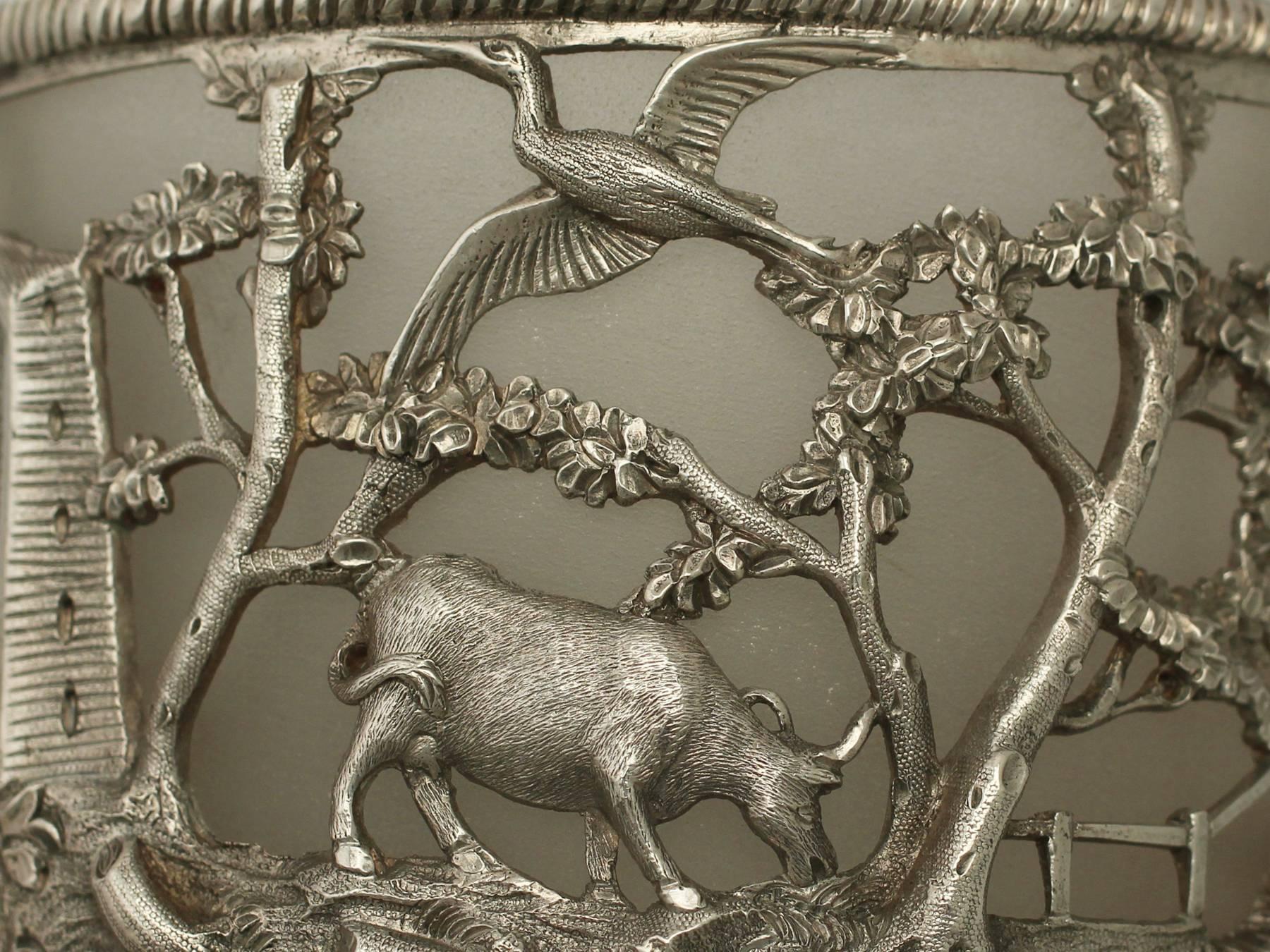 Mid-19th Century Antique Victorian Sterling Silver Sugar Basket