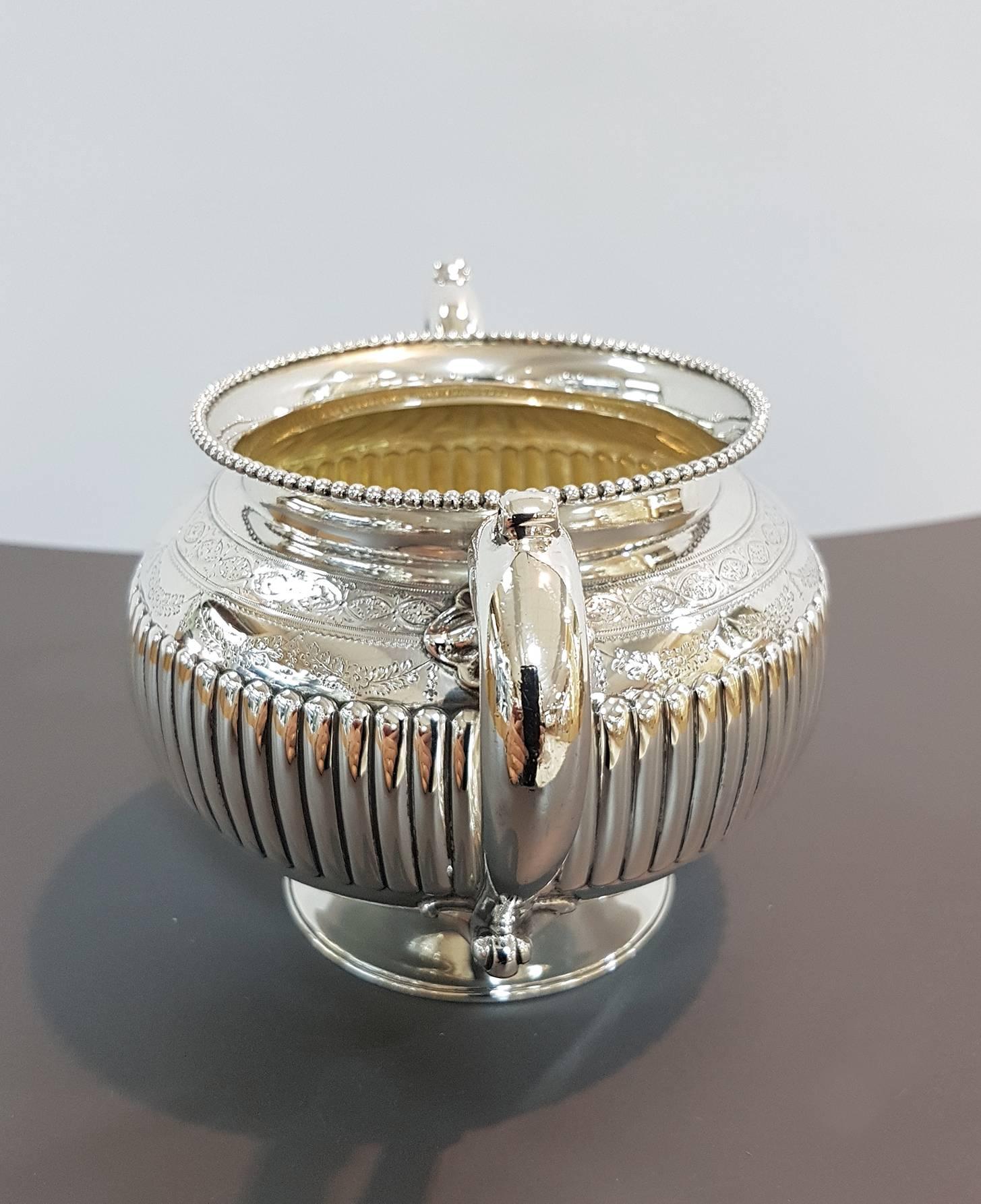 English Antique Victorian Sterling Silver Sugar Bowl with Half Fluted Decorations