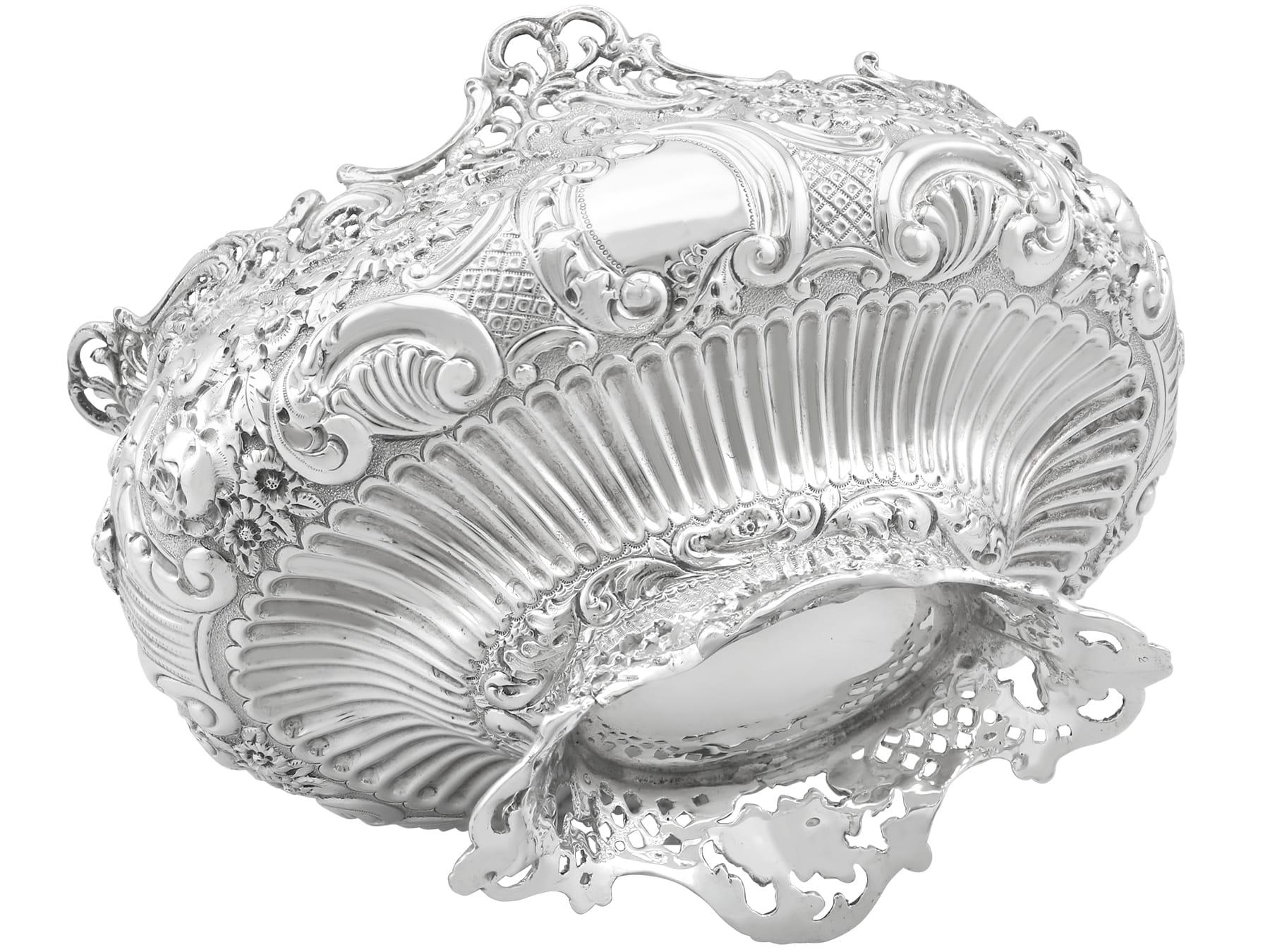 Antique Victorian Sterling Silver Sugar Sifter Spoon and Sugar Bowl (1898) For Sale 10