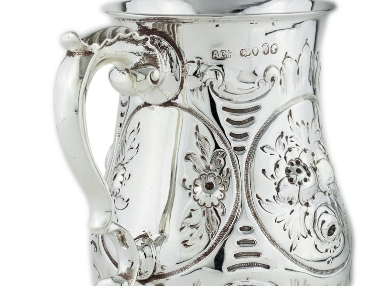 Antique Victorian Sterling Silver Tankard, London, 1861 For Sale 2