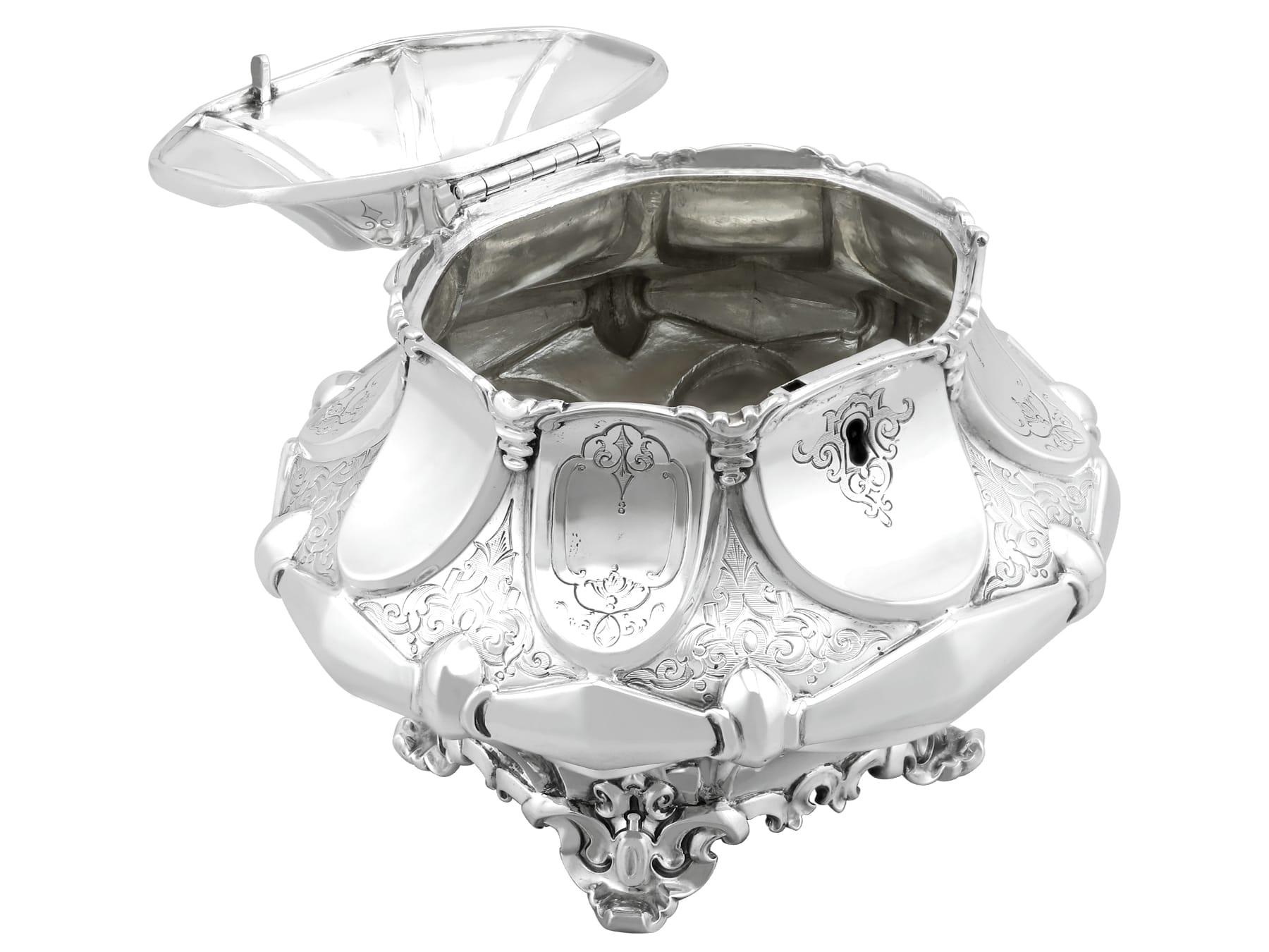 Scatola per il tè in argento Sterling vittoriana/contenitore per biscotti in vendita 1