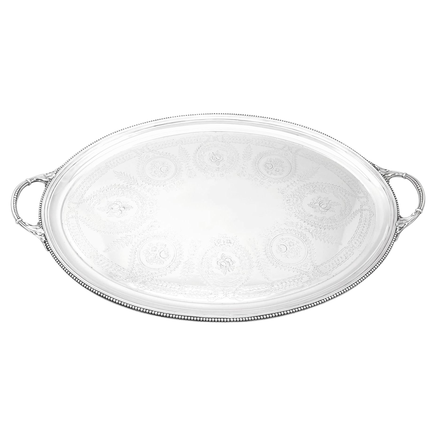 Plateau à thé antique victorien en argent sterling par Walter & John Barnard