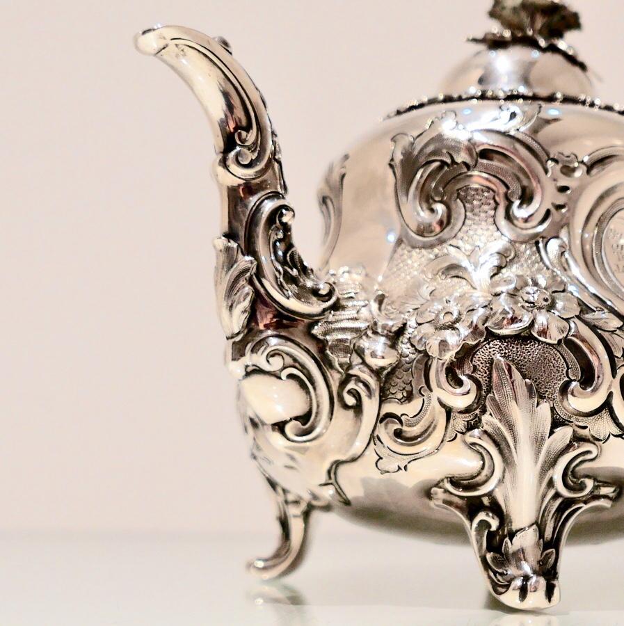 Antique Victorian Sterling Silver Teapot London 1859 Barnard Family 3