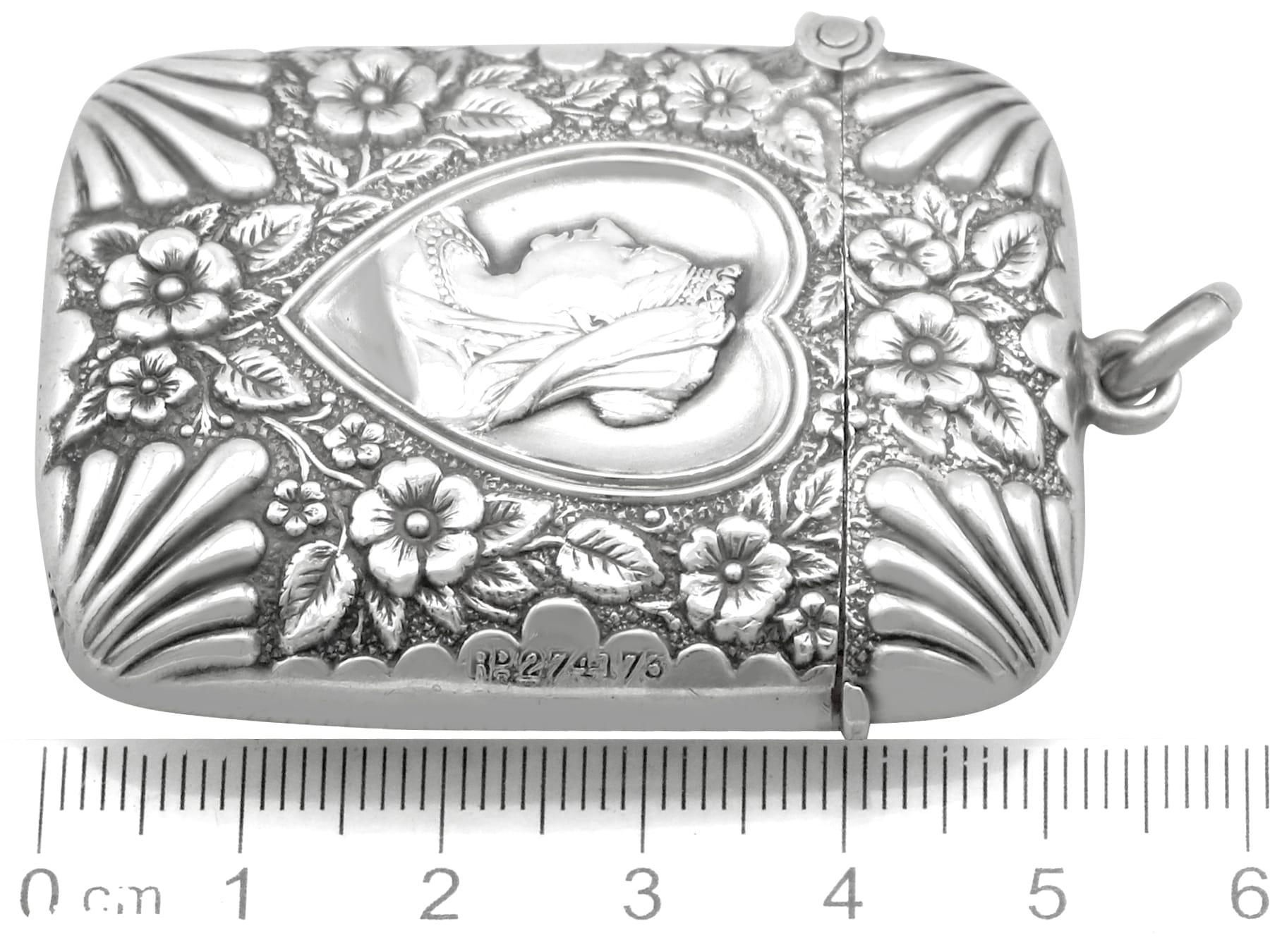 Antico astuccio Vesta vittoriano in argento sterling (1900) in vendita 2