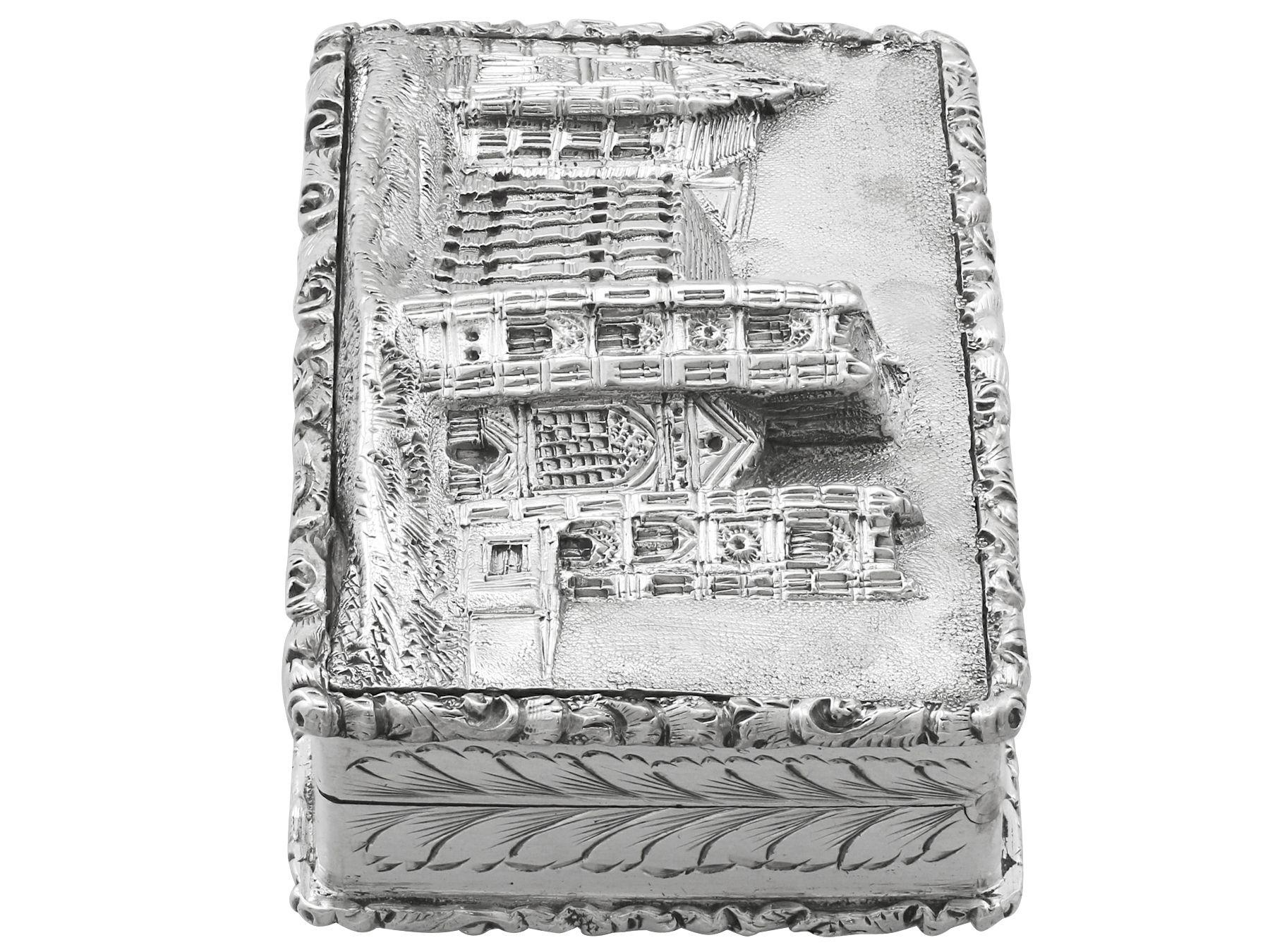 Victorian Westminster Abbey Sterling Silver Vinaigrette For Sale 1