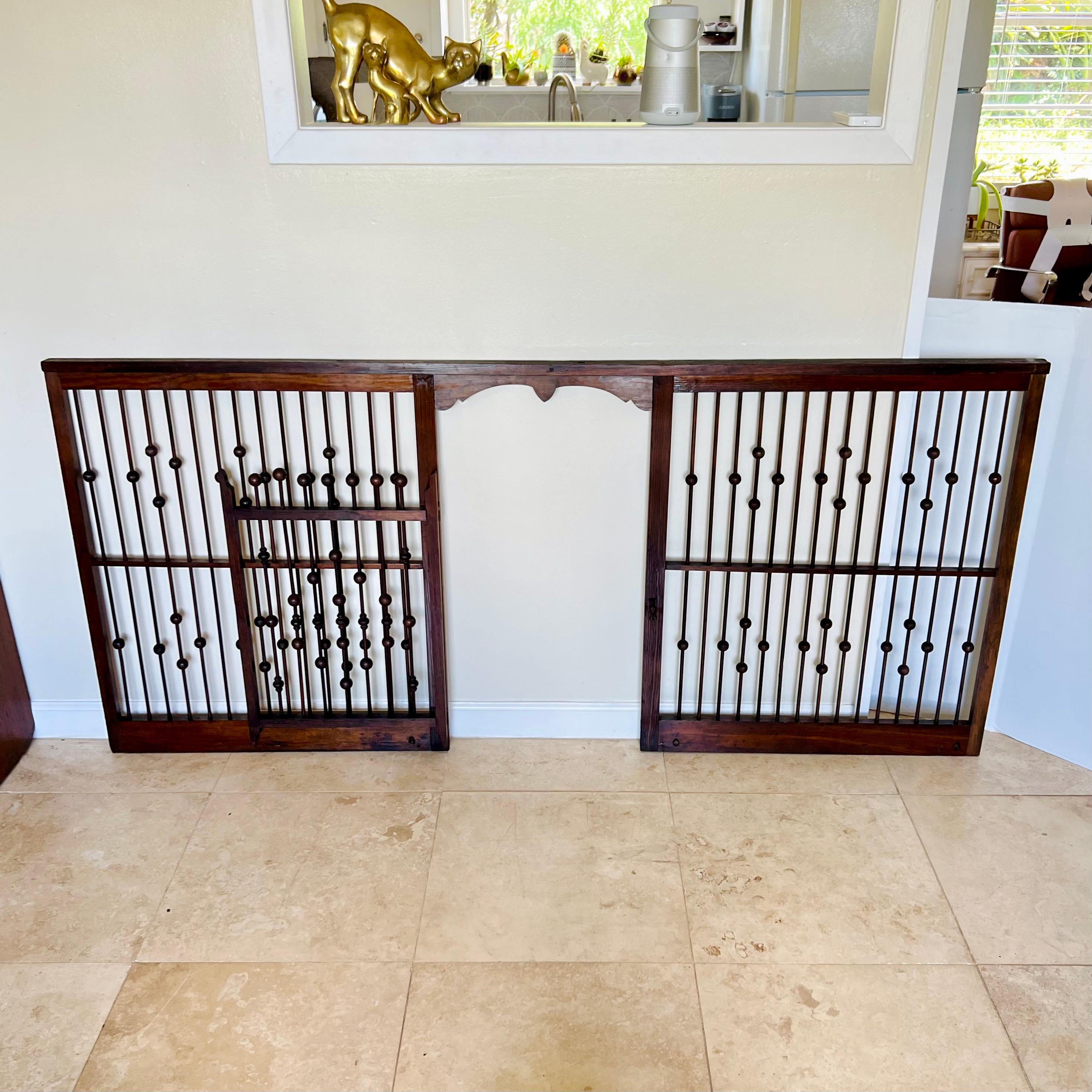 American Antique Victorian Stick and Ball Partition Panel With Gate, Late 19th C. For Sale