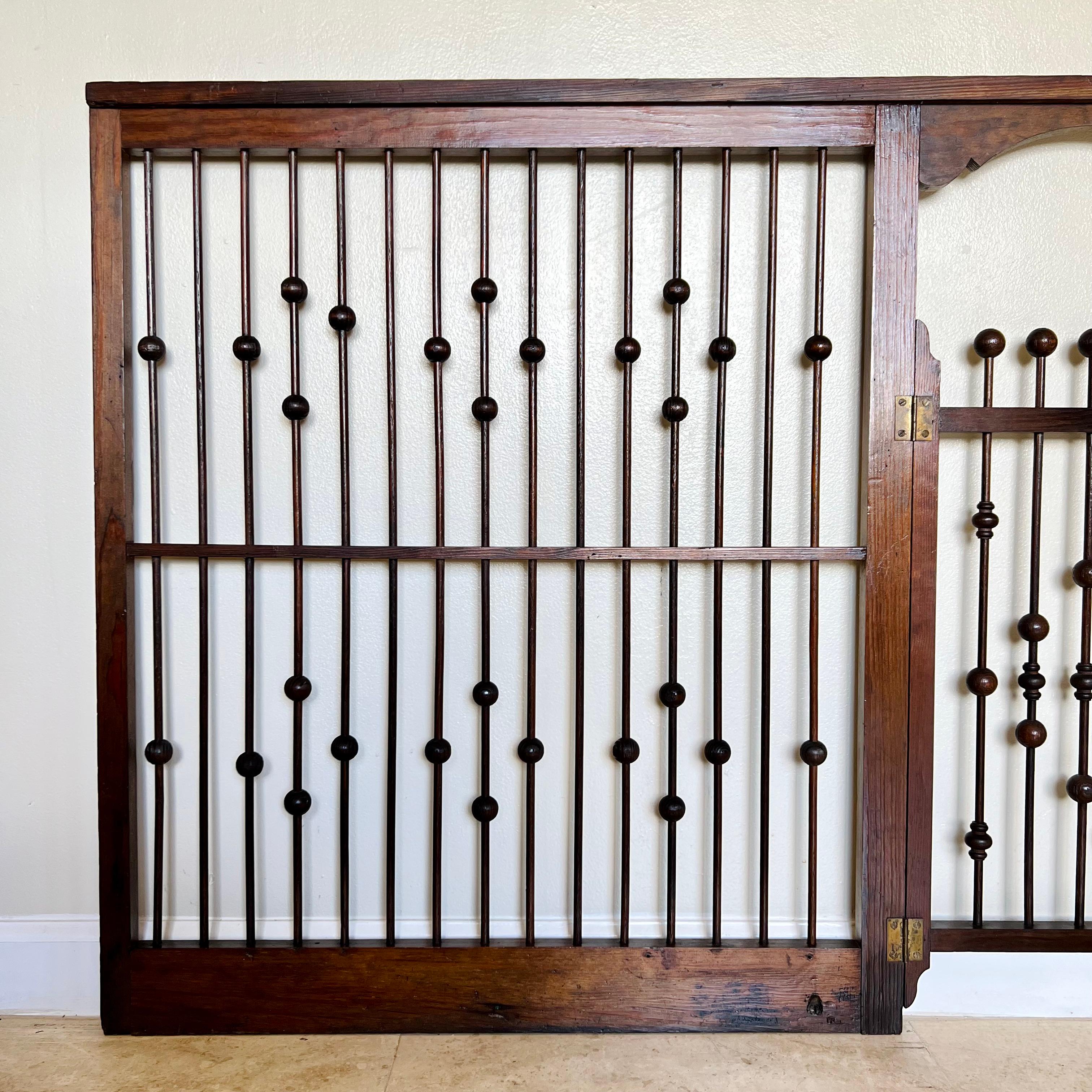 19th Century Antique Victorian Stick and Ball Partition Panel With Gate, Late 19th C. For Sale