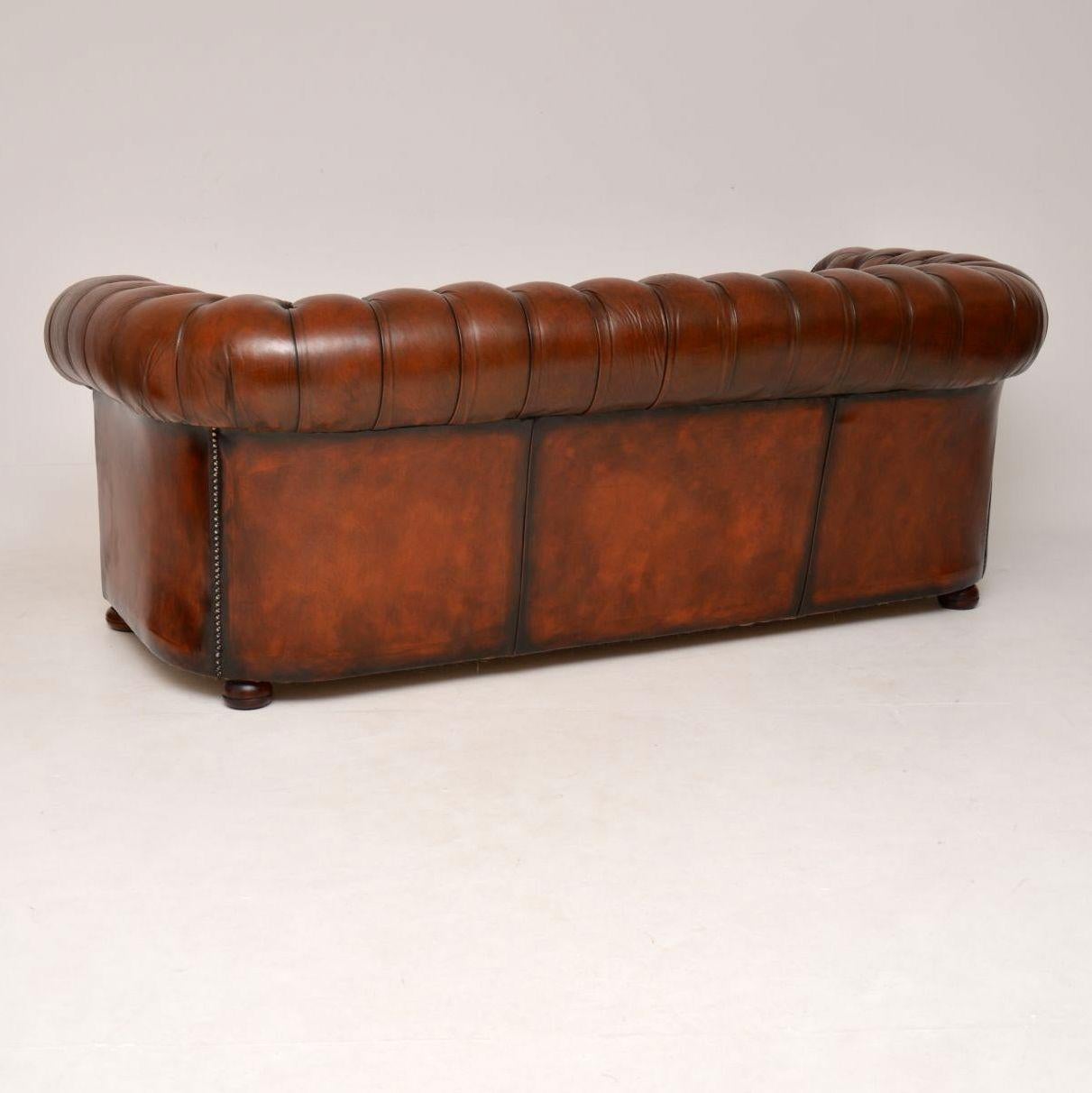 Antique Victorian Style Deep Buttoned Leather Chesterfield Sofa 2