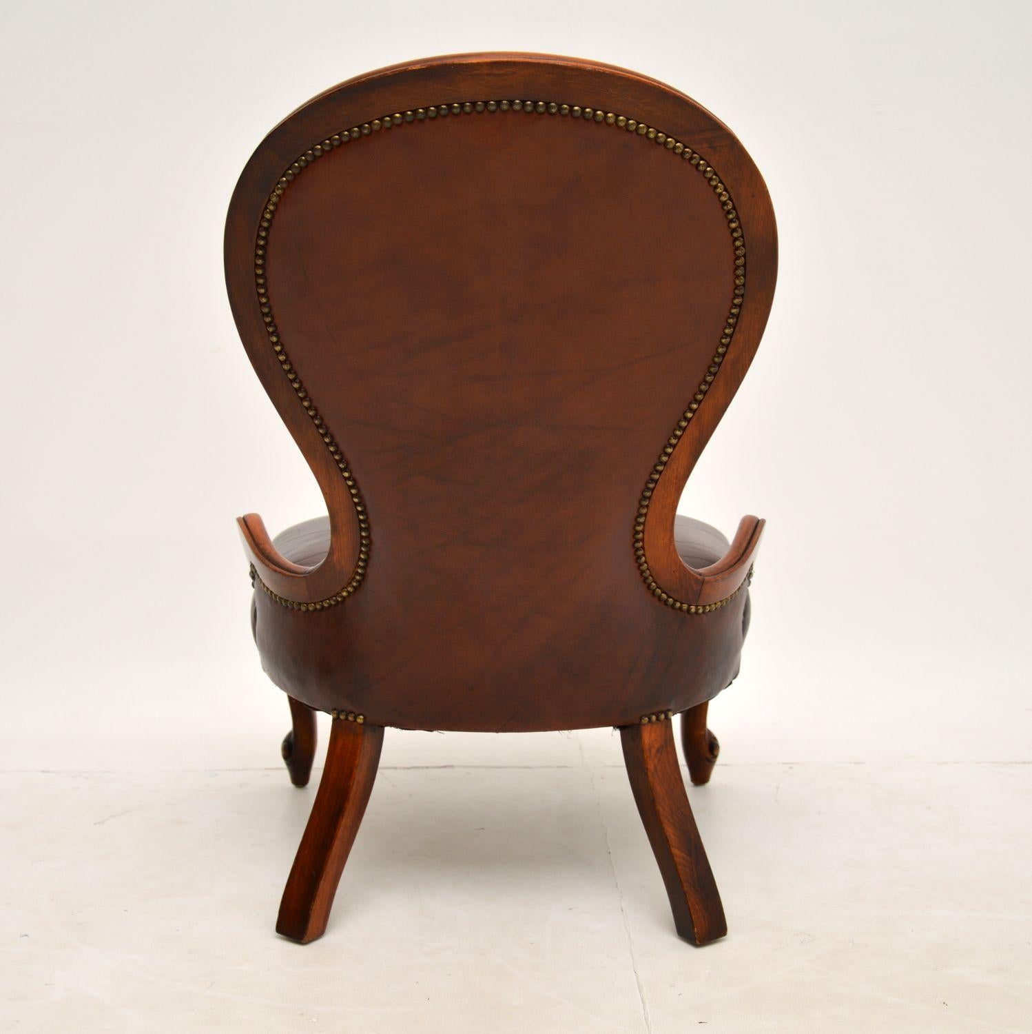 English Antique Victorian Style Leather Spoon Back Chair