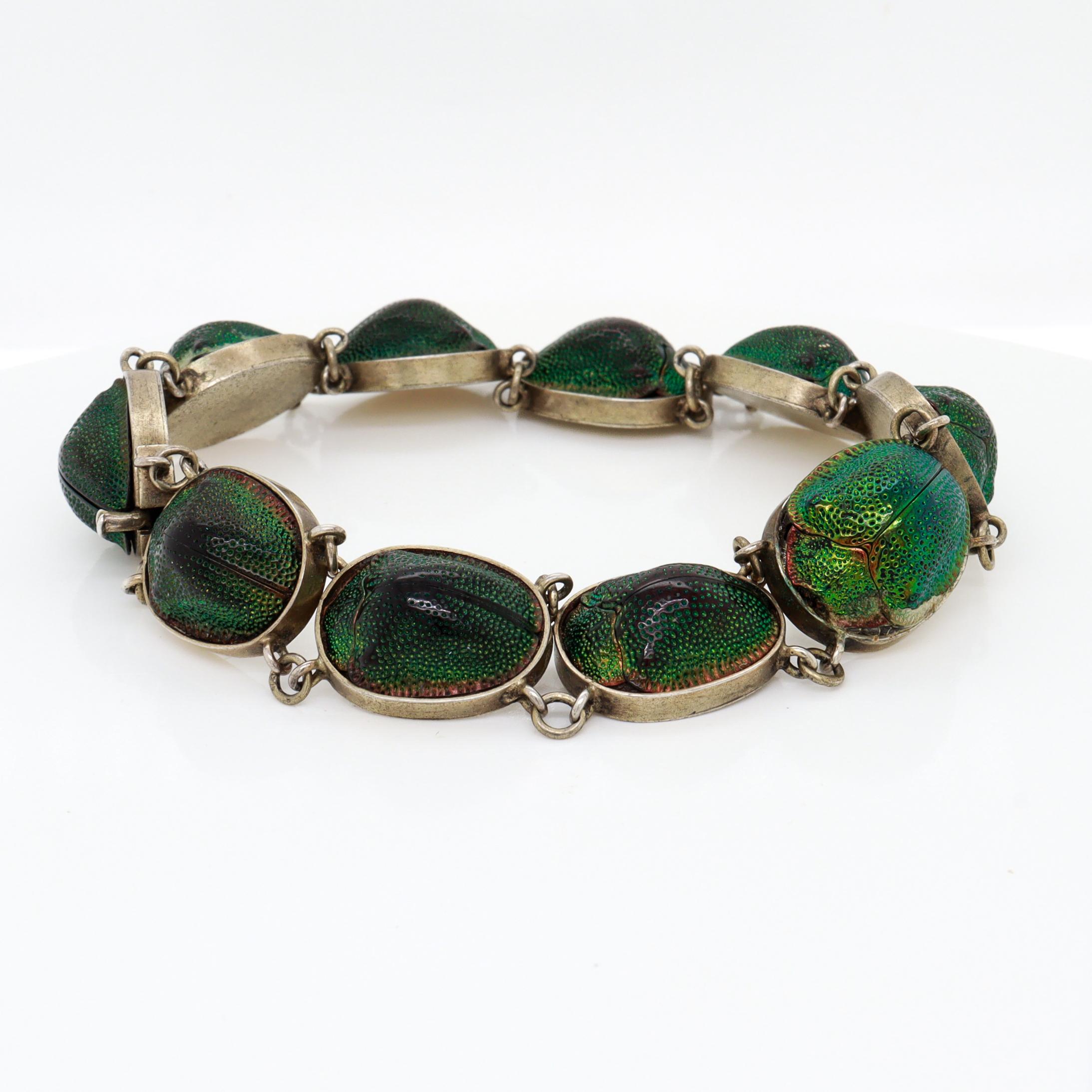 Bracciale d'argento e conchiglia di scarabeo in stile vittoriano antico in vendita 3