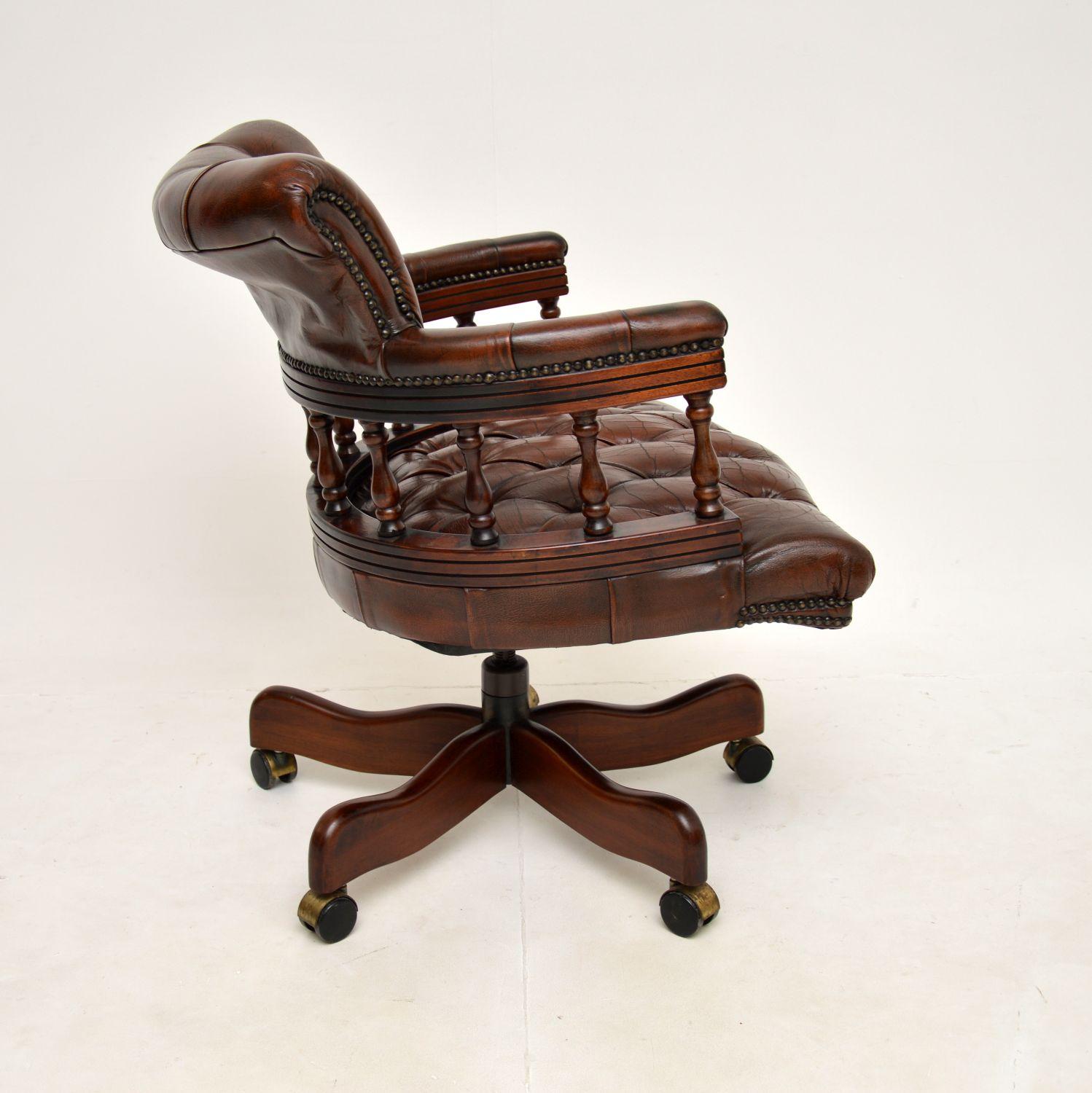 British Antique Victorian Style Swivel Desk Chair For Sale