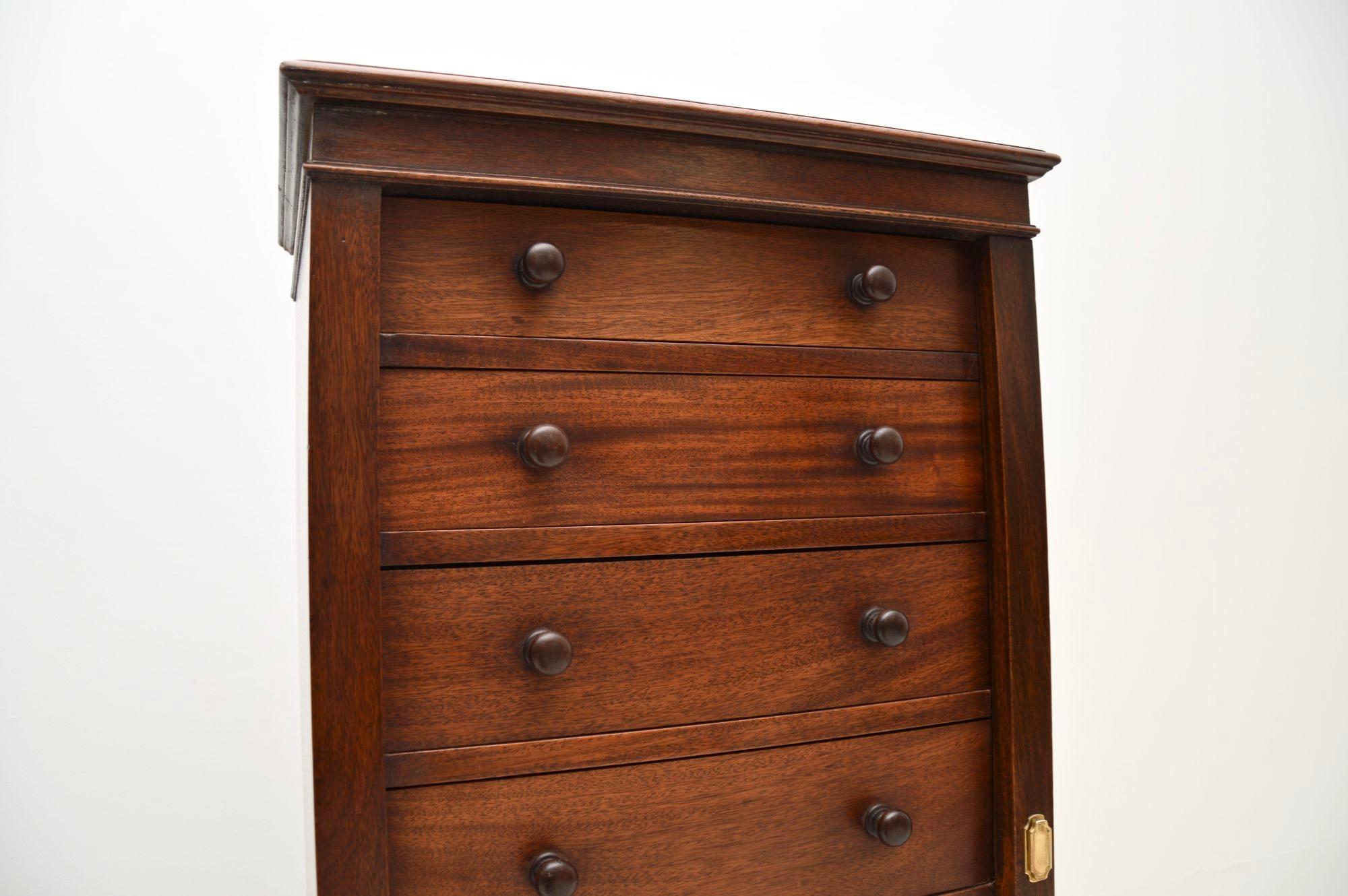 Antique Victorian Style Wellington Chest of Drawers For Sale 2