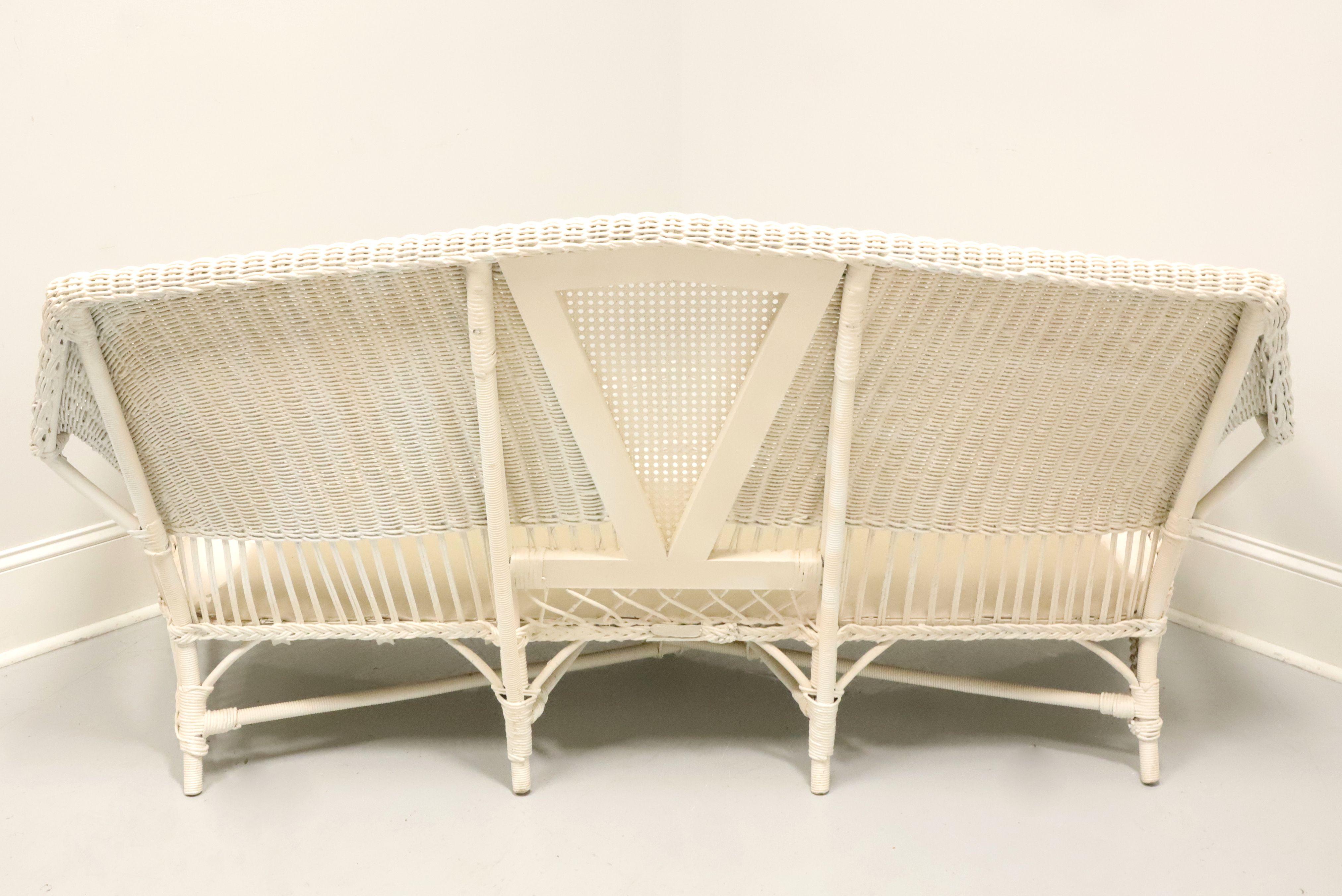 Antique Victorian White Painted Wicker Sofa In Good Condition In Charlotte, NC