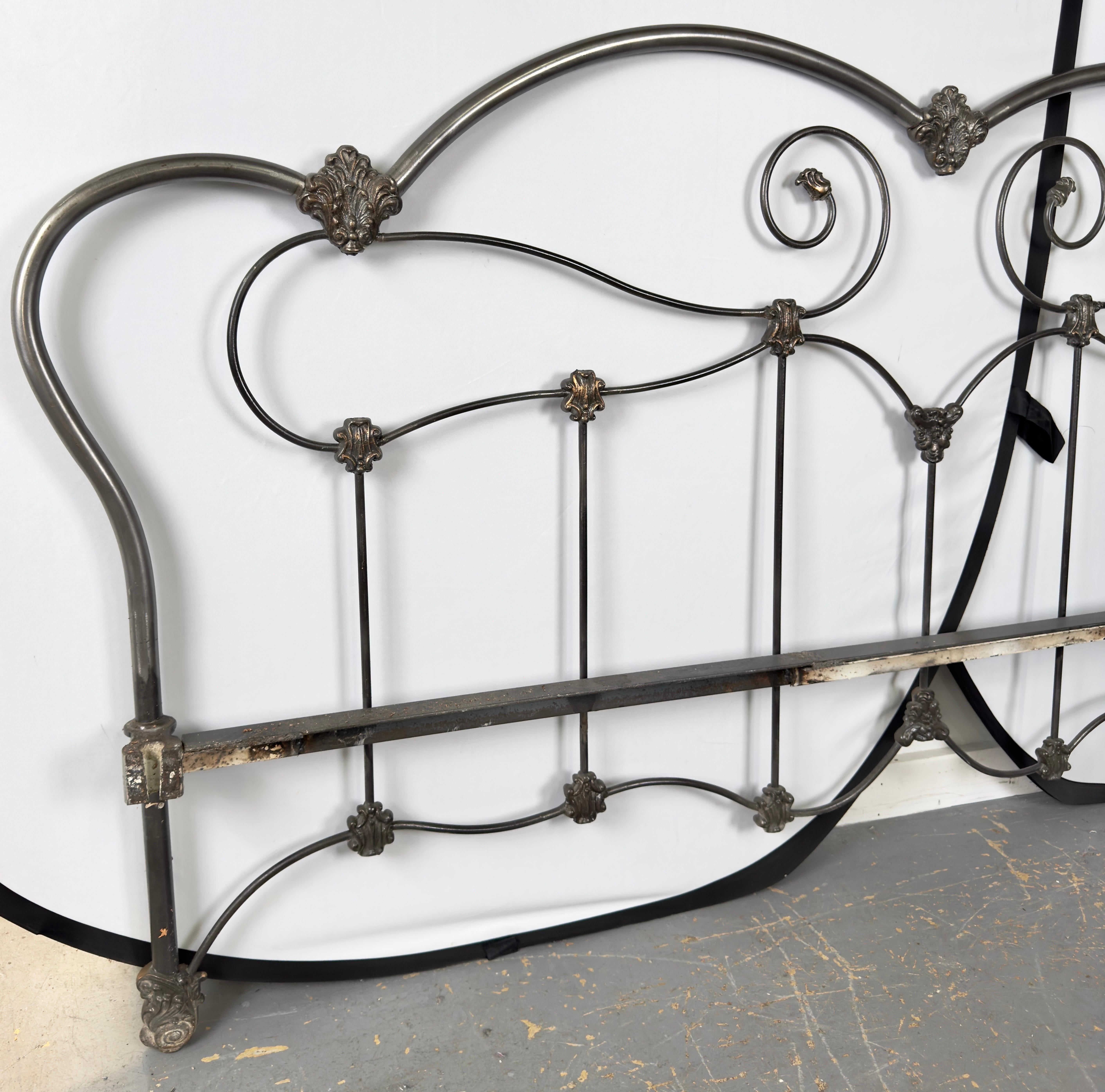 Antique Victorian Style Wrought Iron & Brass King Size Bed Frame 10