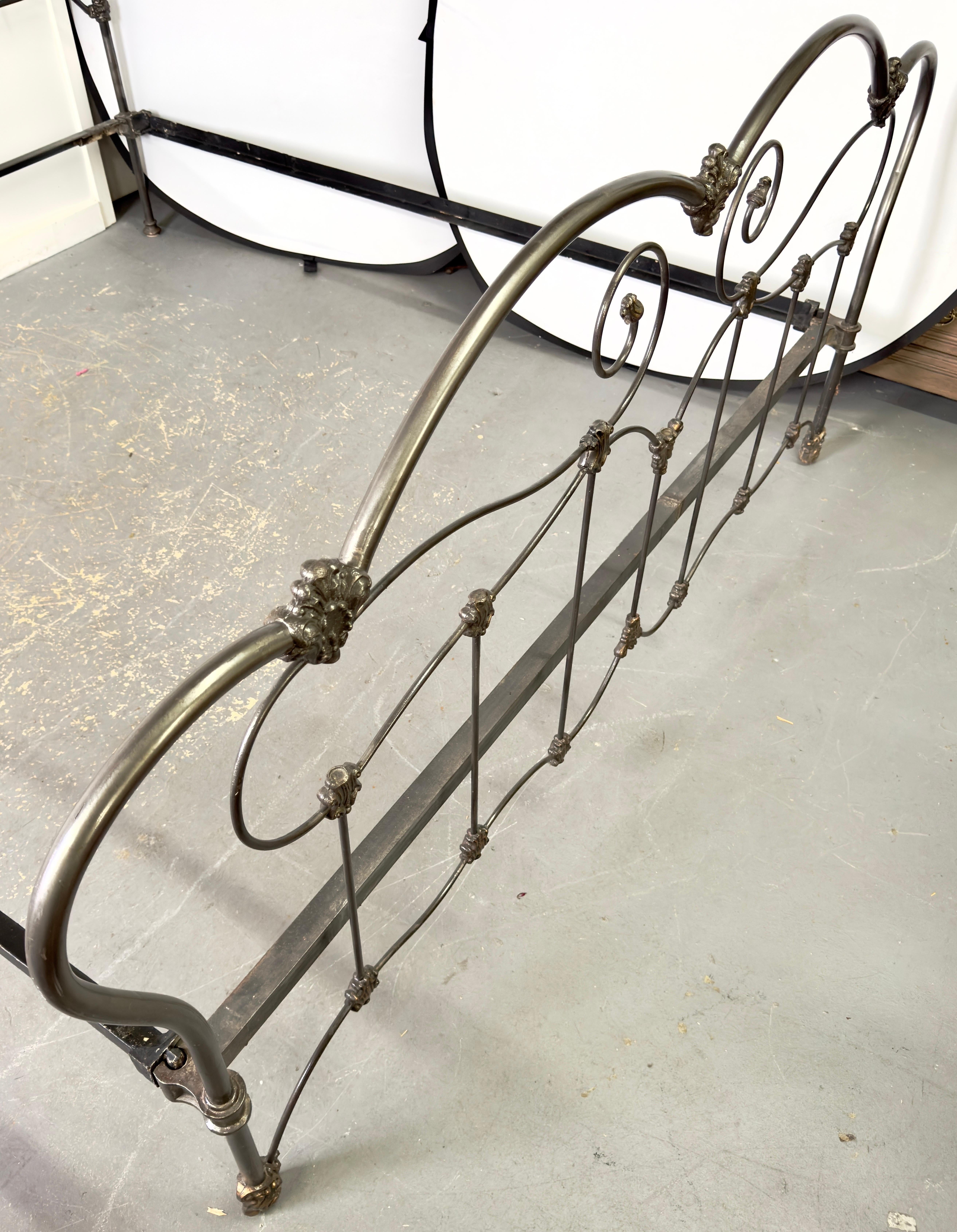 Antique Victorian Style Wrought Iron & Brass King Size Bed Frame 11