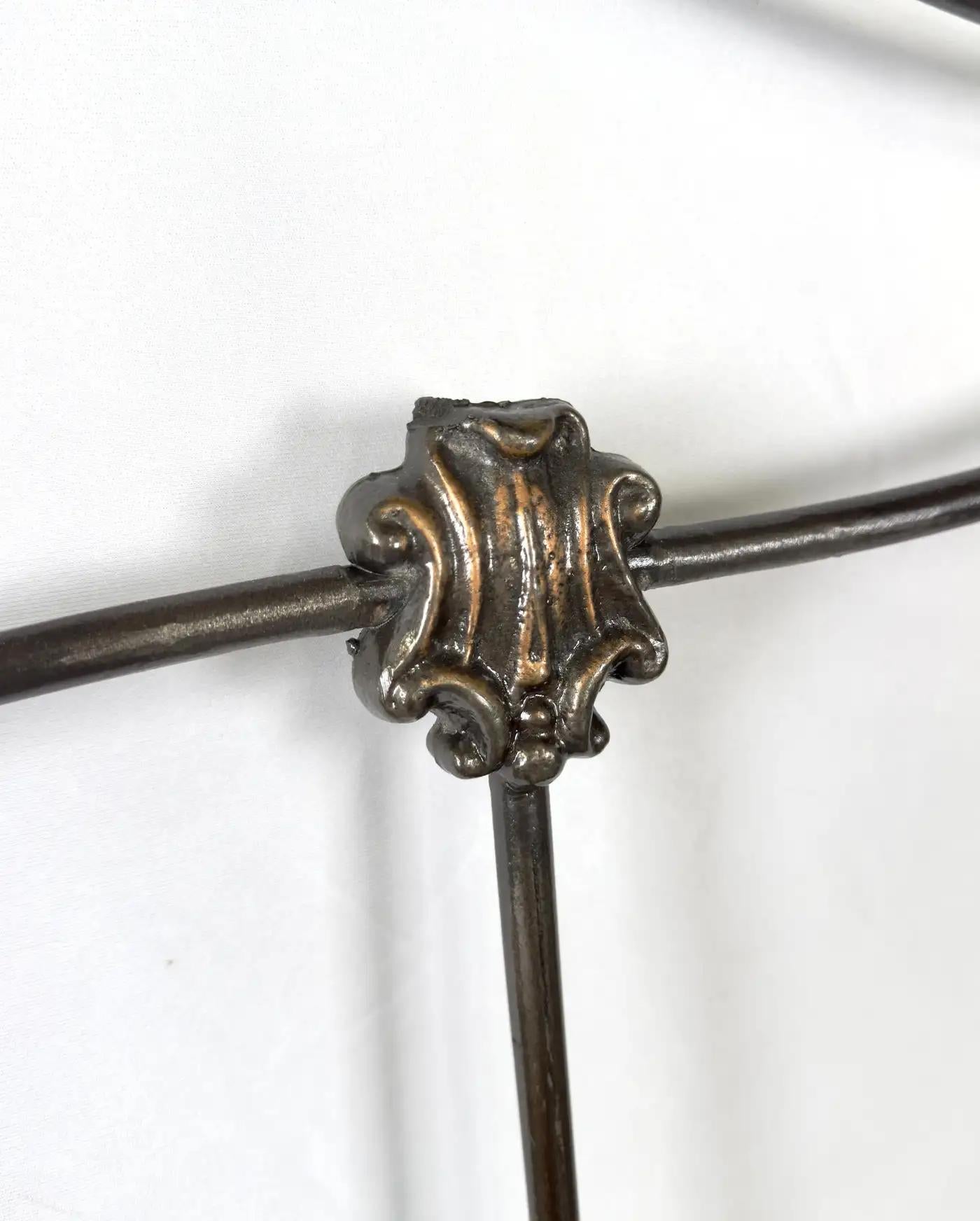 Antique Victorian Style Wrought Iron & Brass King Size Bed Frame 4
