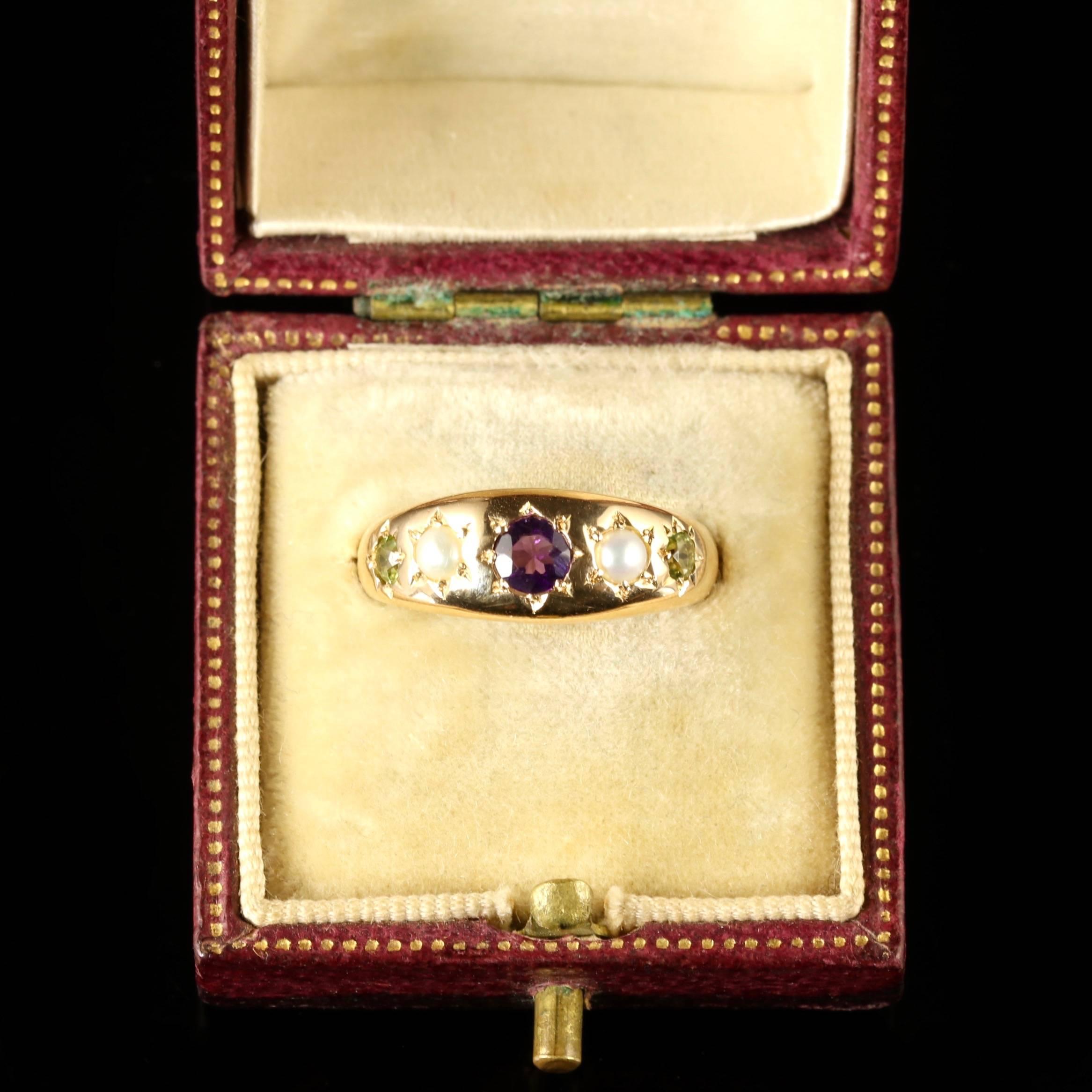 Antique Victorian Suffragette Ring Gypsy Set, circa 1900 In Excellent Condition In Lancaster, Lancashire