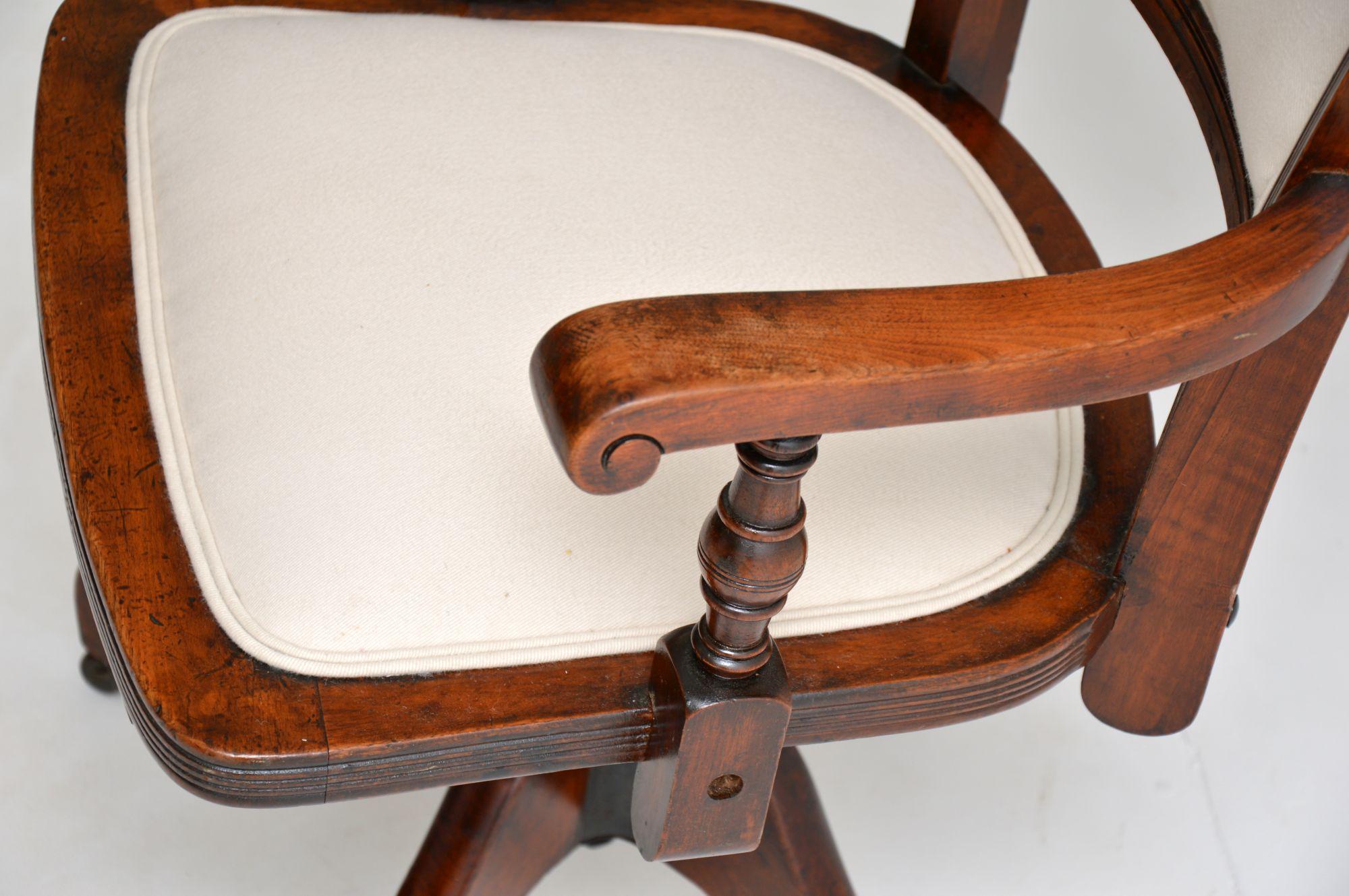 Antique Victorian Swivel Desk Chair In Good Condition In London, GB