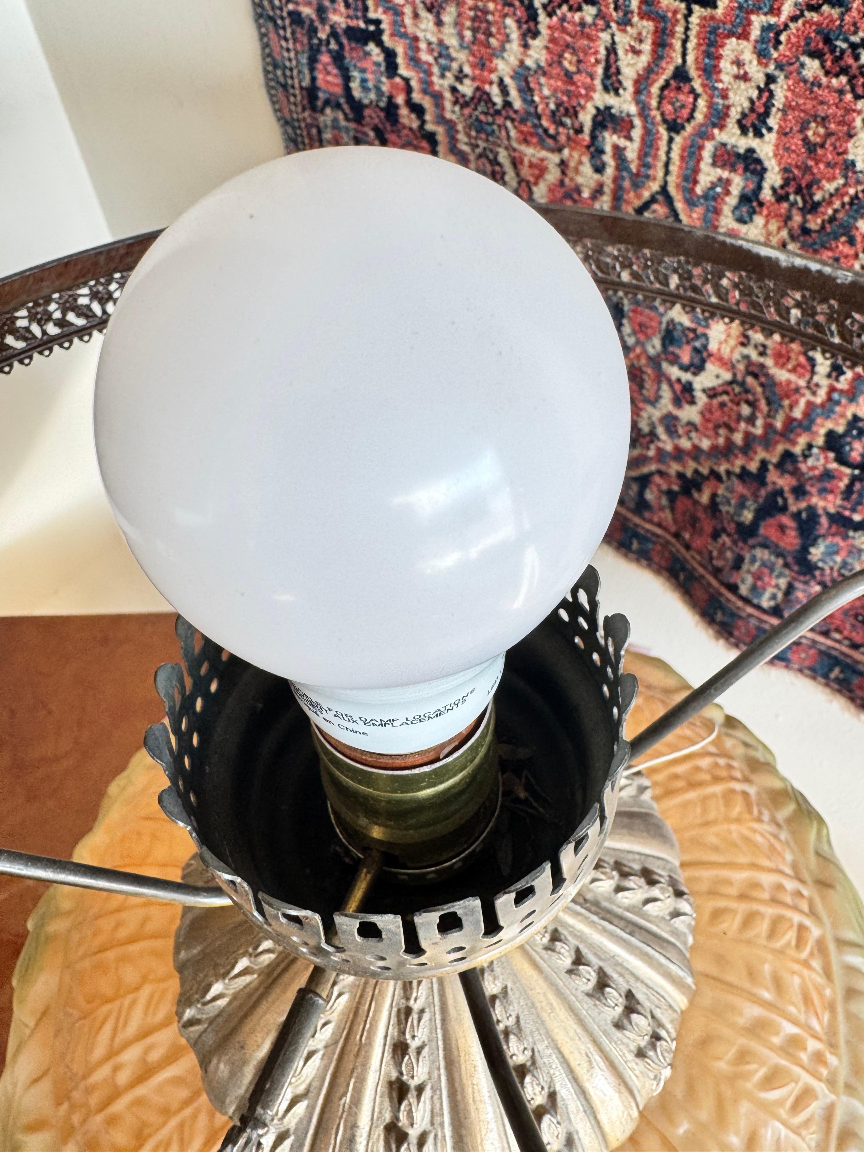 Antique Victorian Table Lamp - W142 For Sale 6
