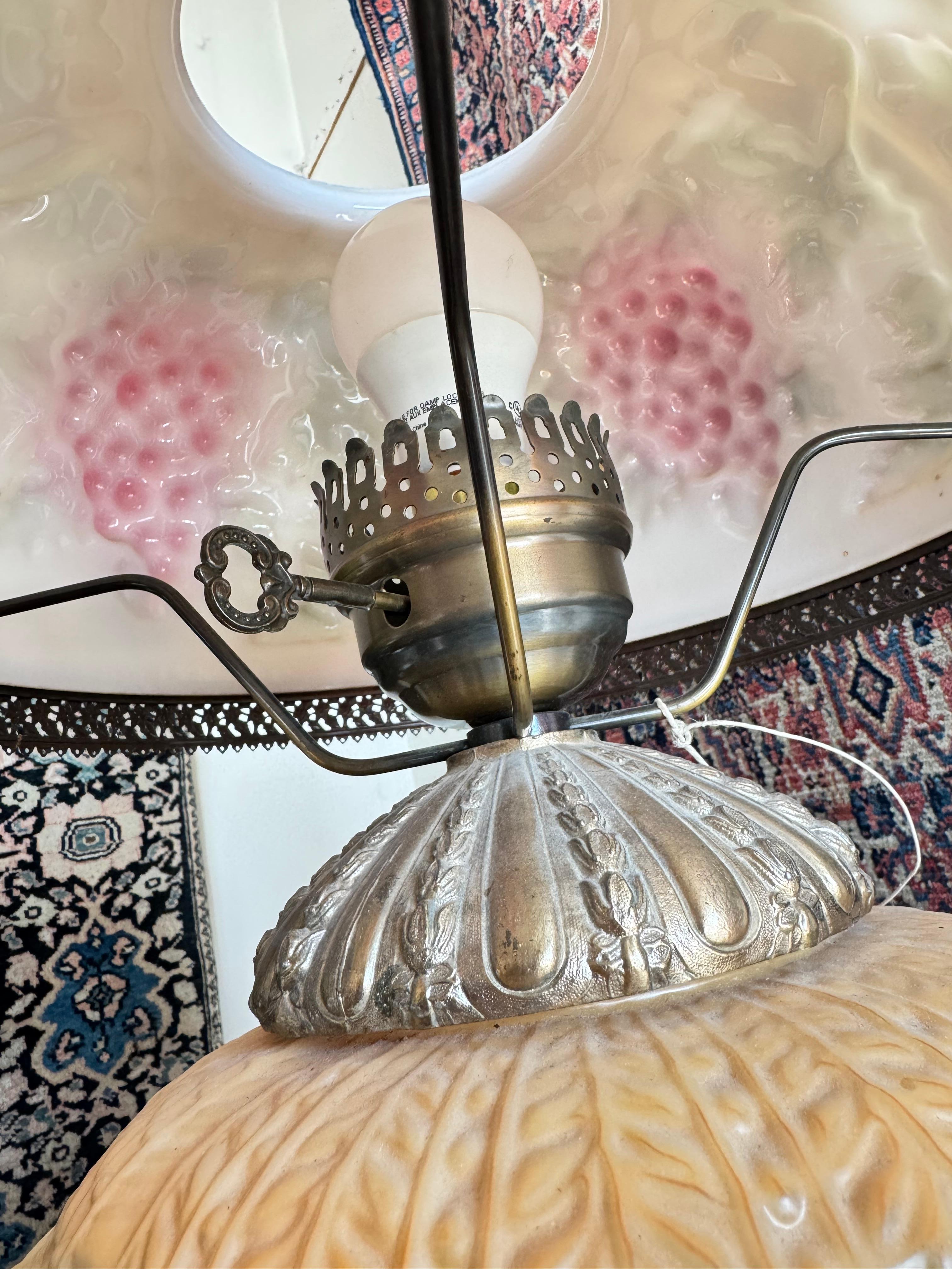 20th Century Antique Victorian Table Lamp - W142 For Sale