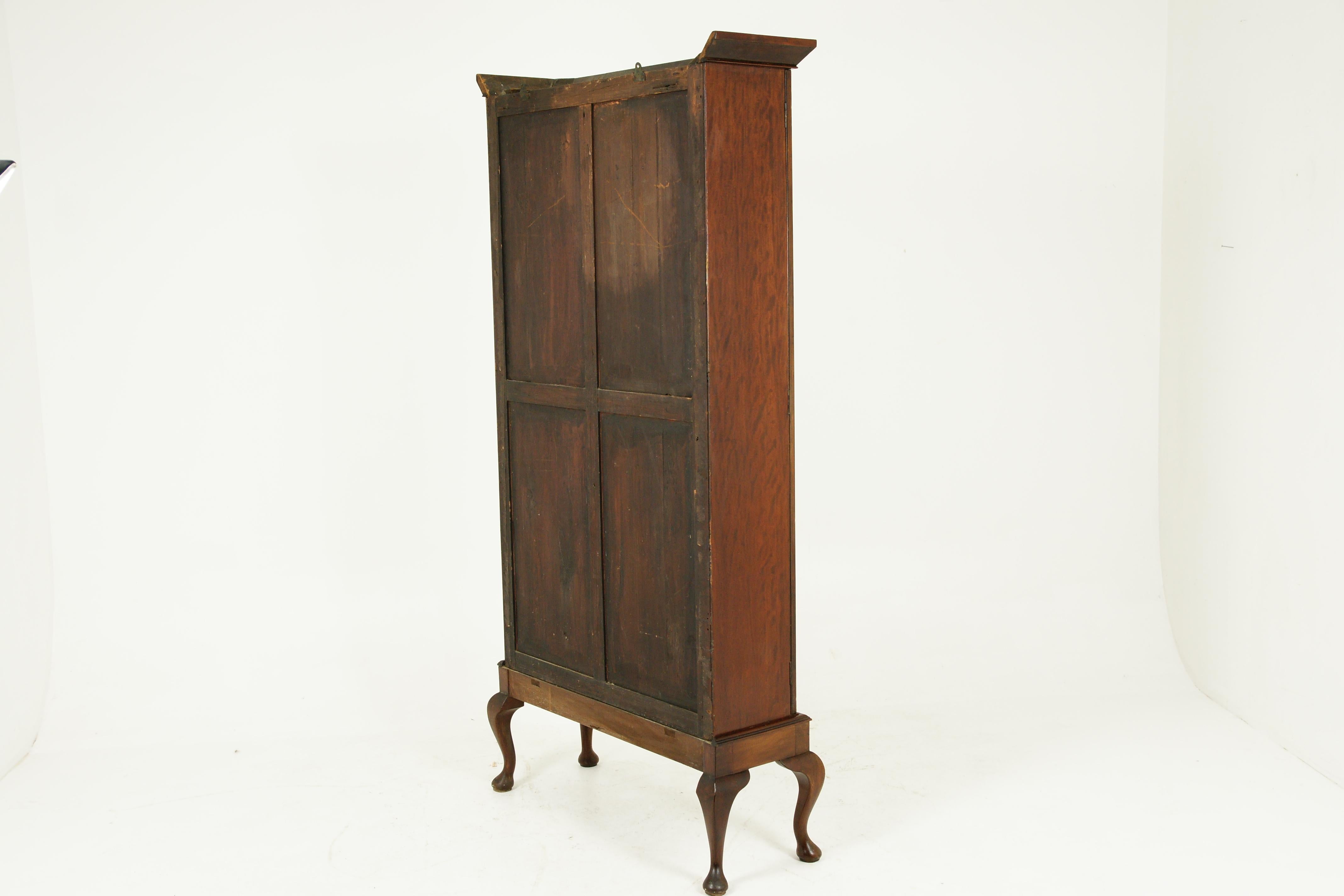 Antiker viktorianischer großer Nussbaumschrank Bücherregal:: Vitrine:: Schottland 1880 1