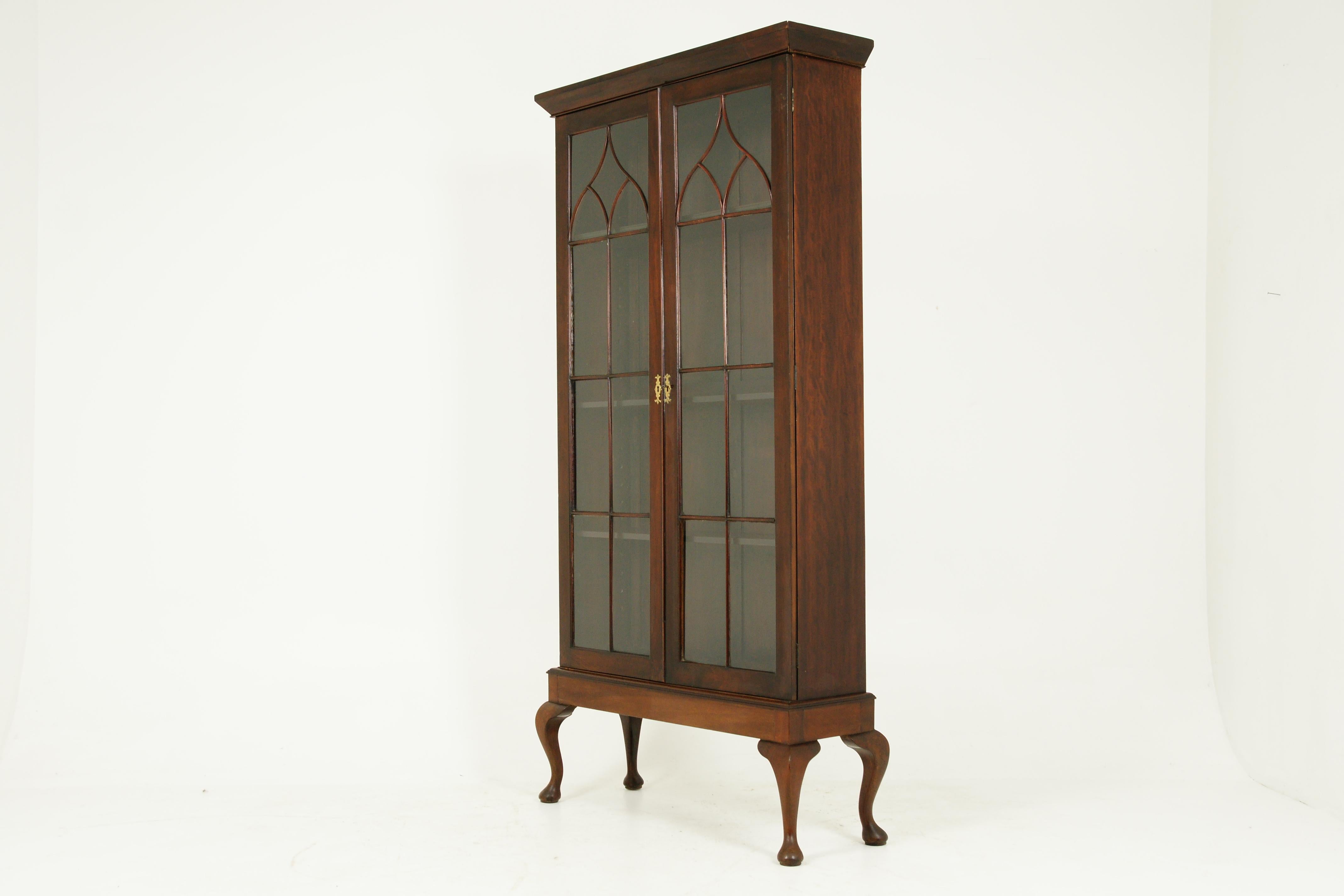 Antiker viktorianischer großer Nussbaumschrank Bücherregal:: Vitrine:: Schottland 1880 2
