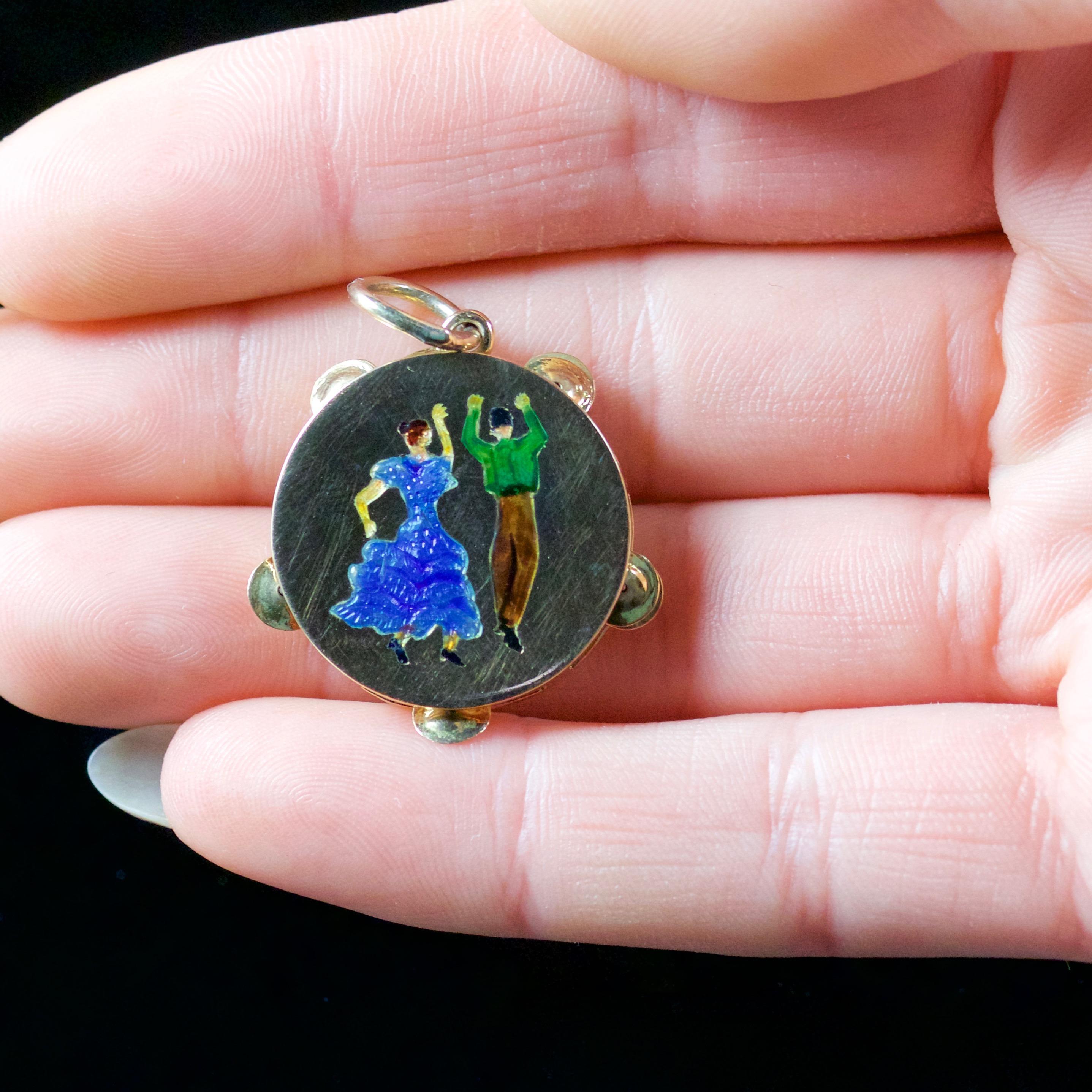 Antique Victorian Tambourine Pendant Enamel 18 Carat Gold, circa 1890 In Excellent Condition In Lancaster, Lancashire